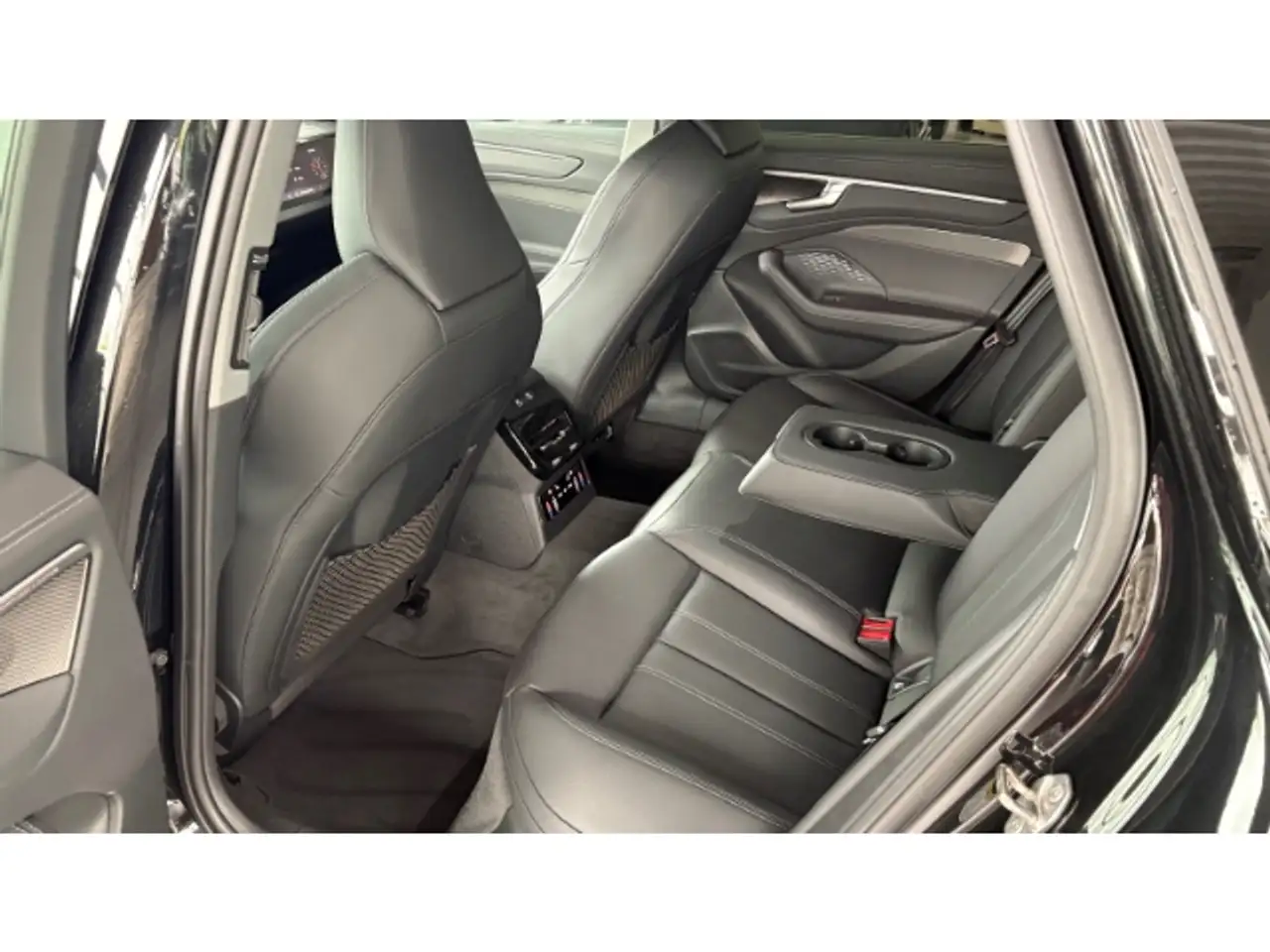 Audi A6 Avant 2.0 TDI S-Line ACC AHK Pano Leder B&O HUD Na 16