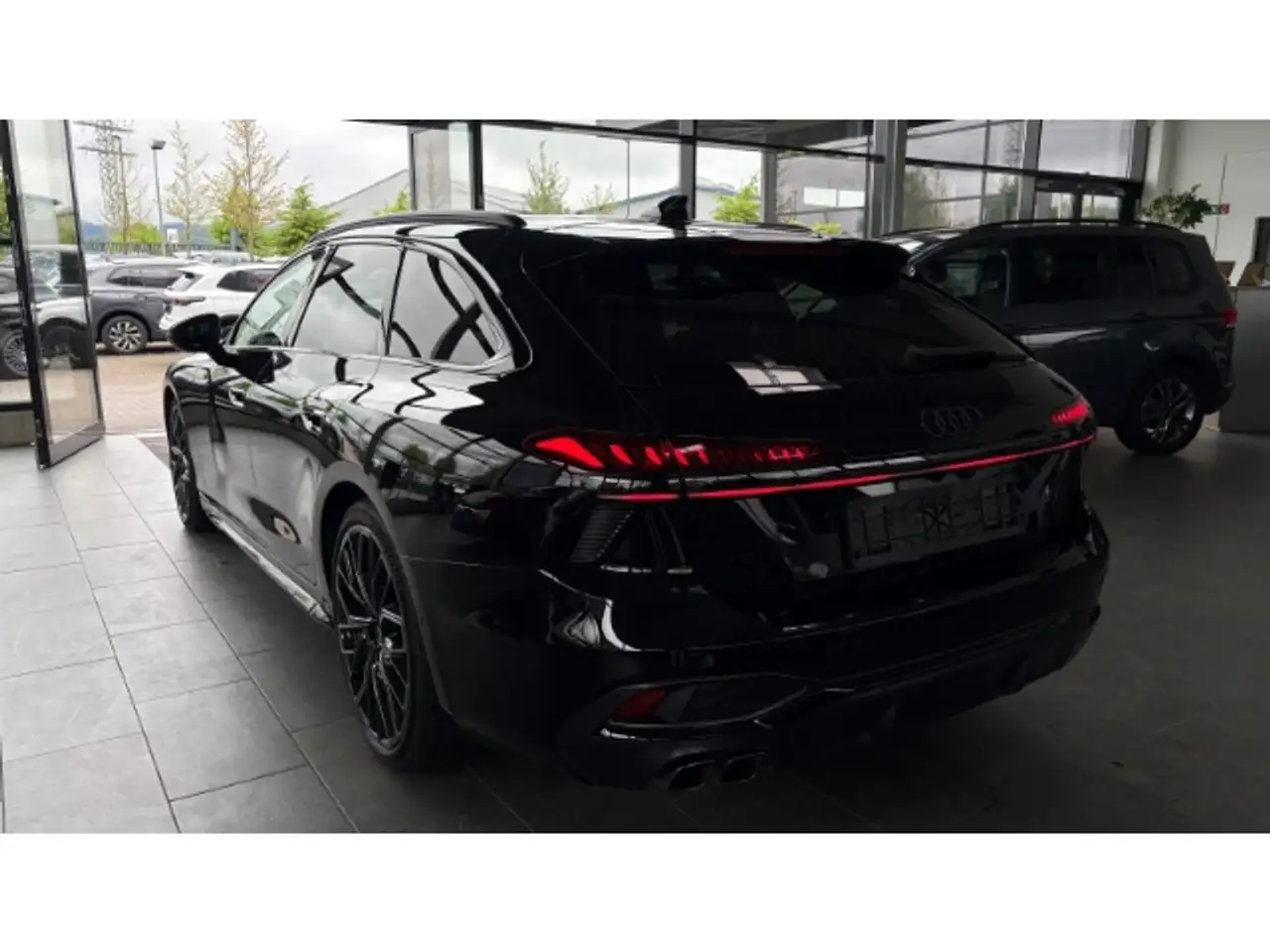Audi A6 Avant 2.0 TDI S-Line ACC AHK Pano Leder B&O HUD Na 2