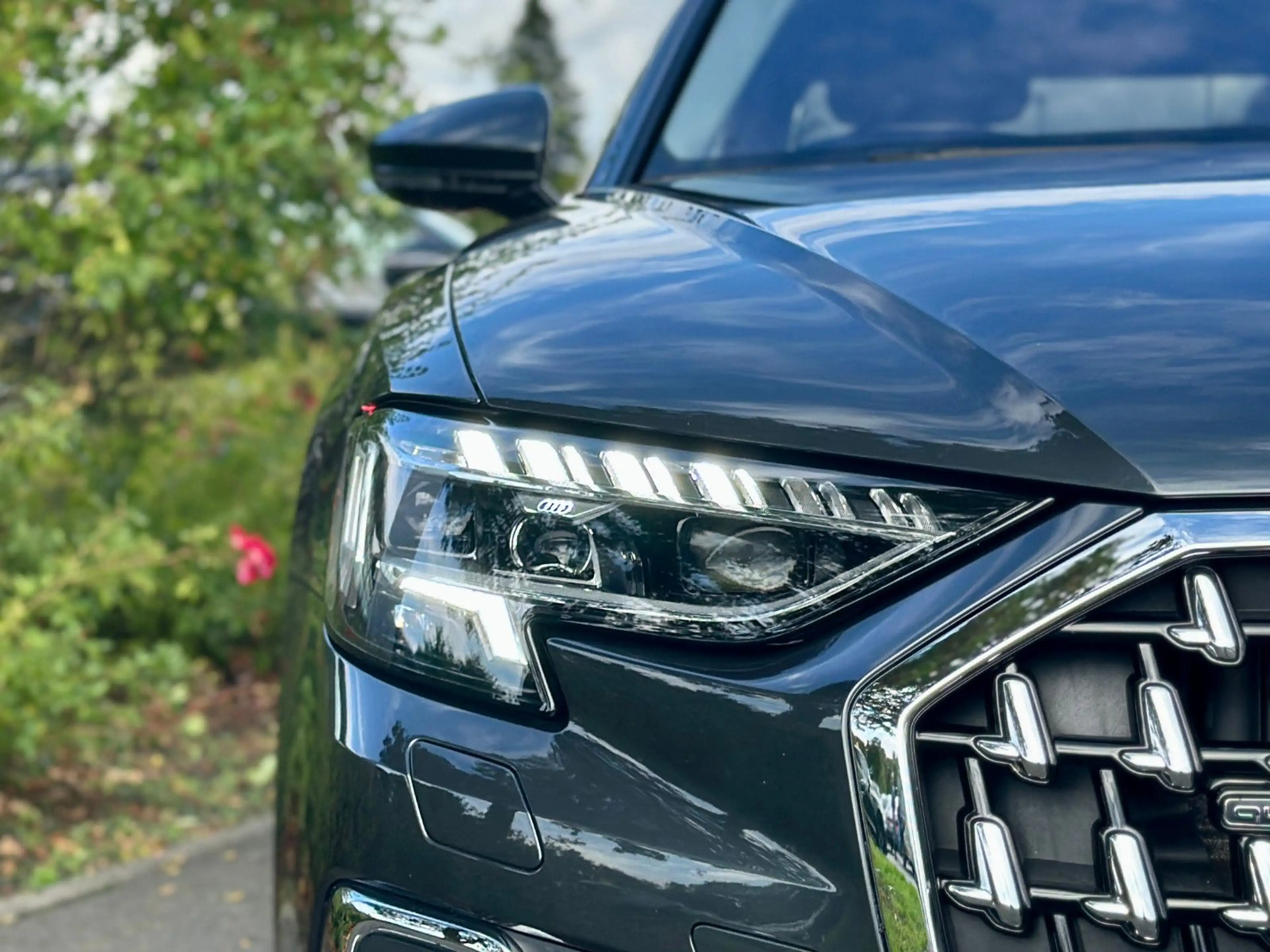 Audi A8 Lang 55TFSI qu DIGITAL MATRIX REAR SEAT — photo 3