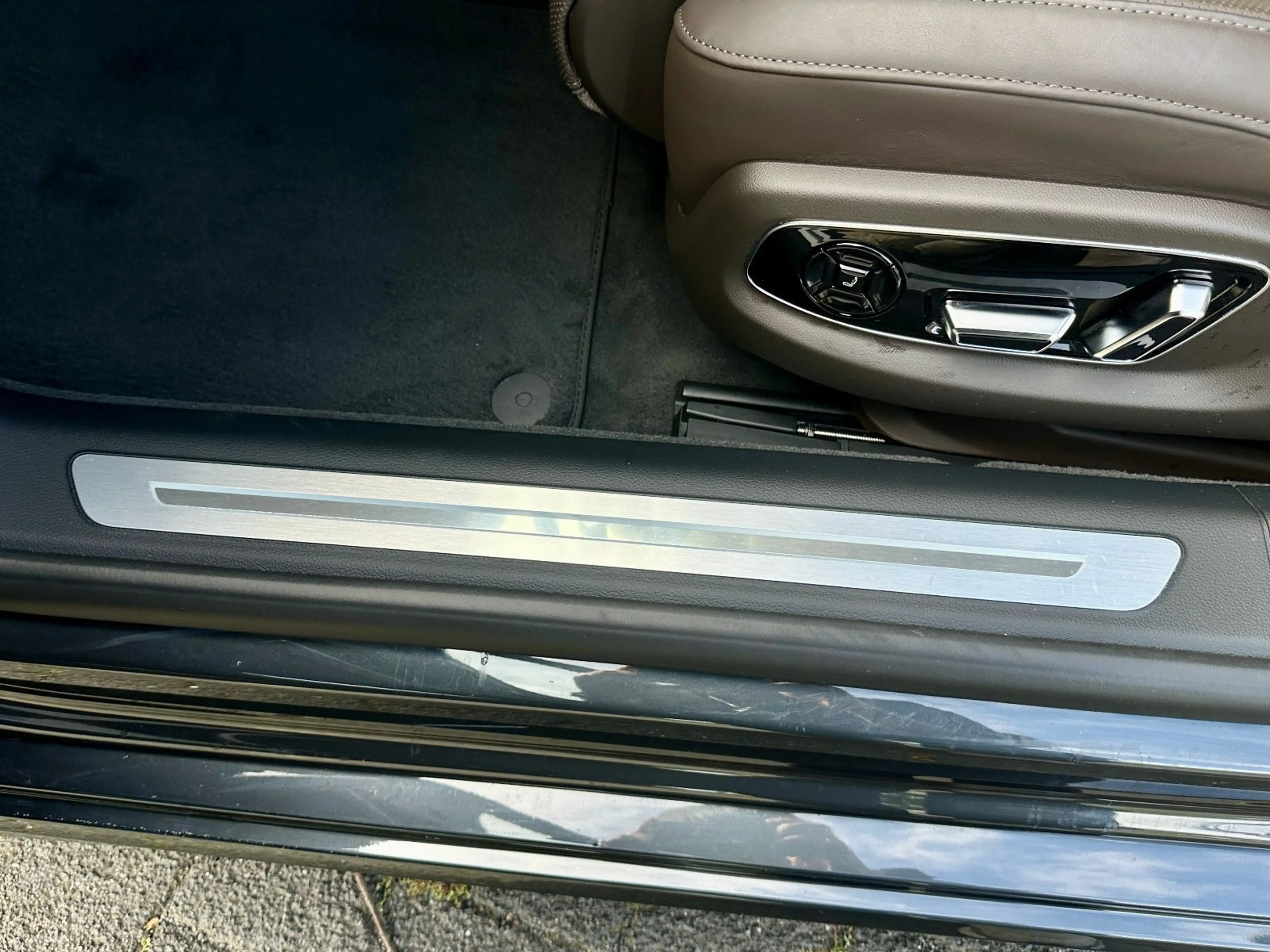 Audi A8 Lang 55TFSI qu DIGITAL MATRIX REAR SEAT — photo 9