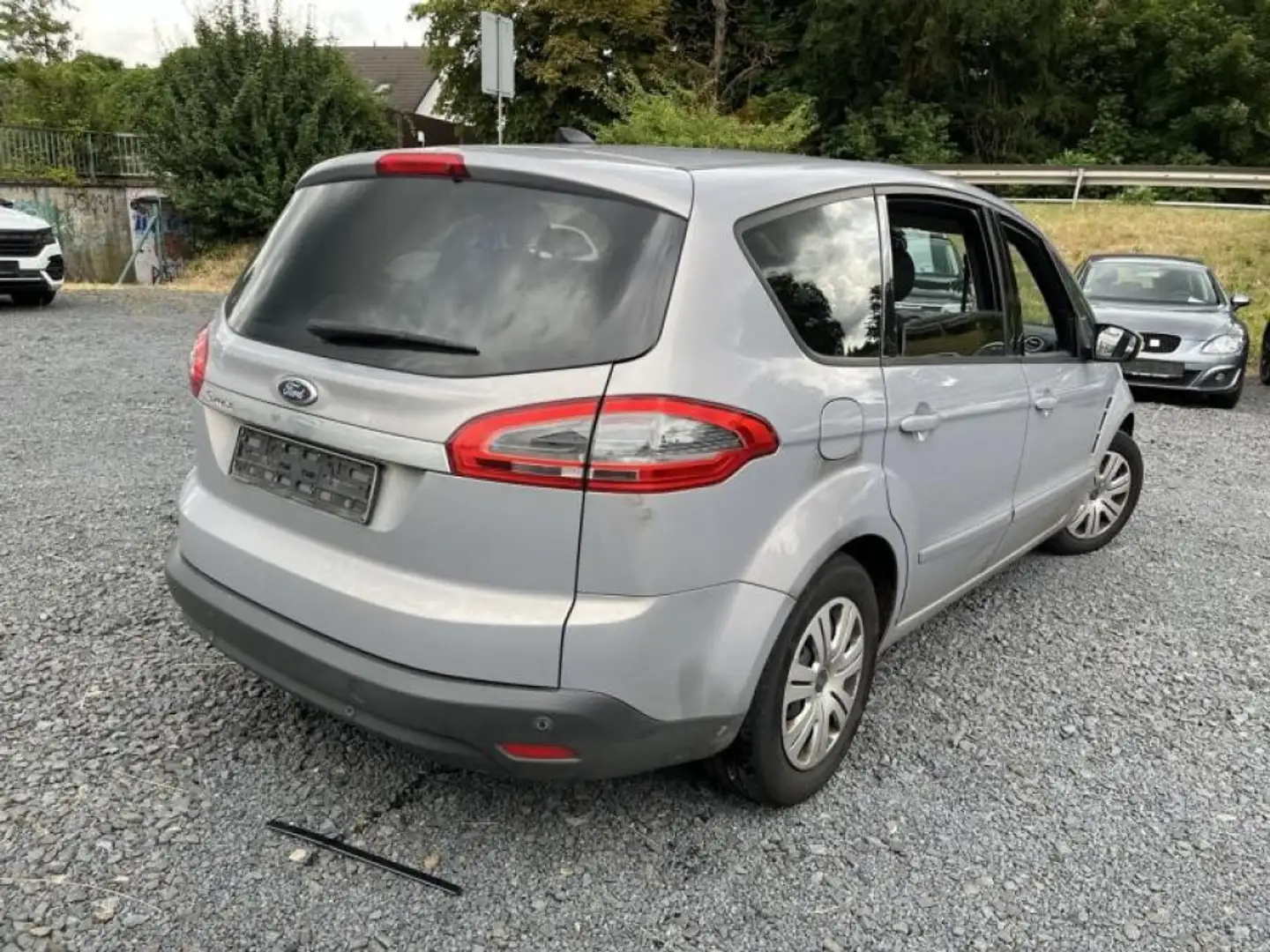 Ford S-Max Trend 7-Sitzer Grau - 2