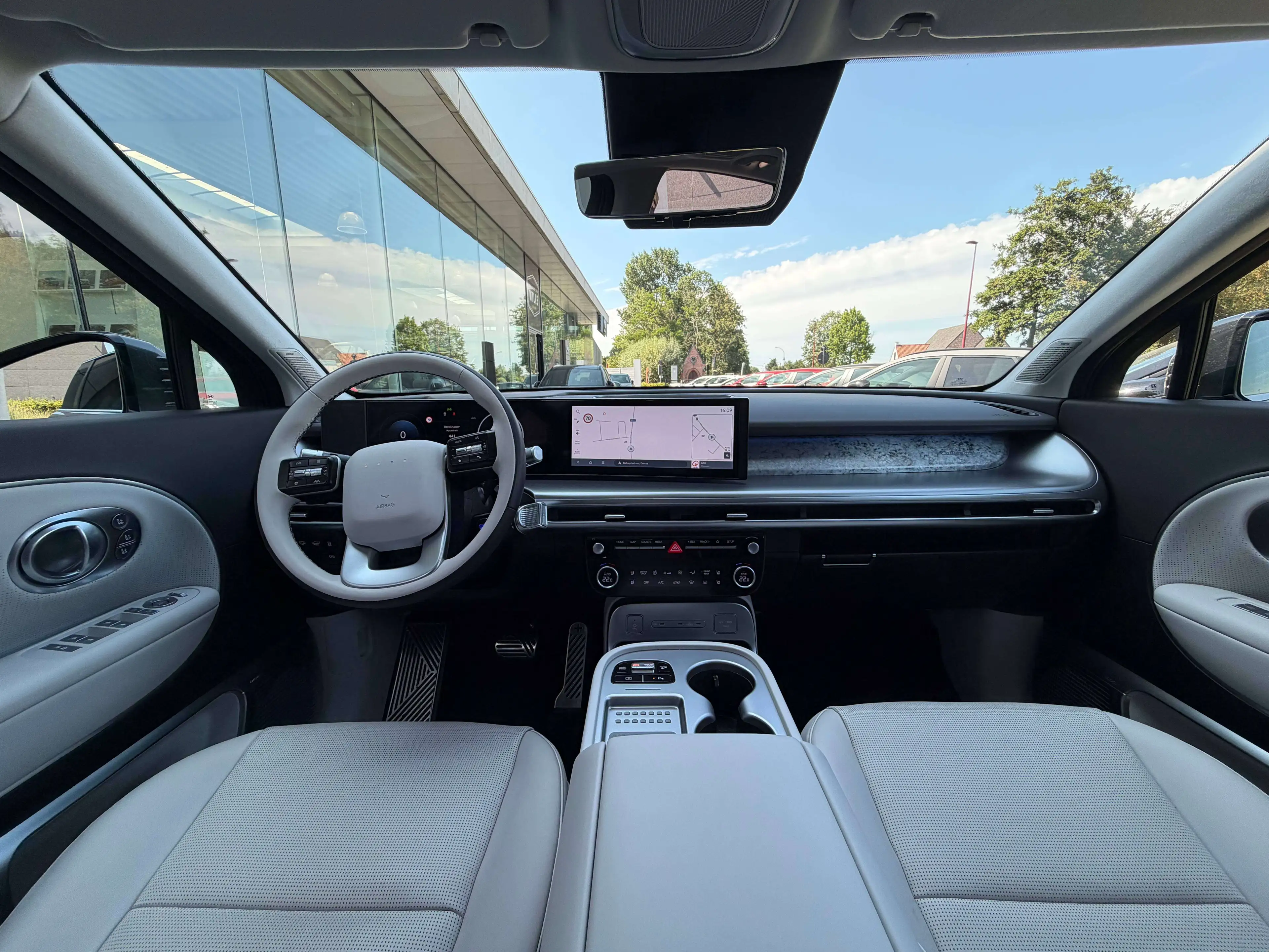 Hyundai IONIQ 9 Calligraphy 110 kWh AWD Performance | Directiewage — photo 7