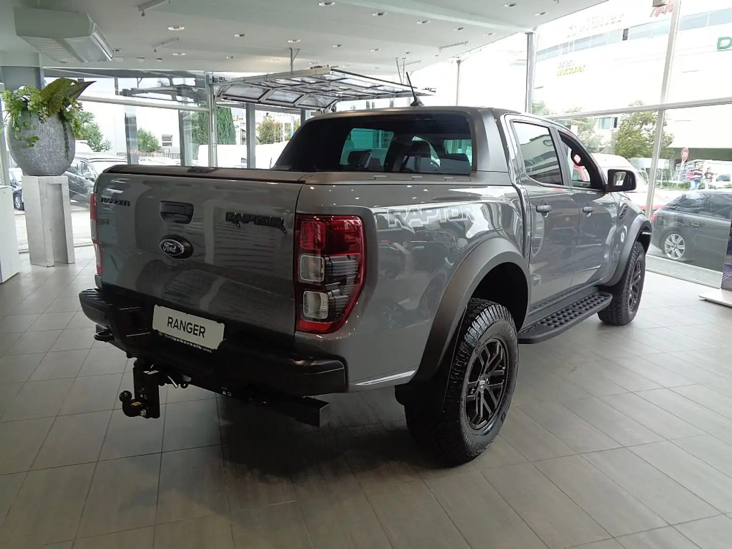 Ford Ranger Ranger Doppelkabine Raptor 4x4 2,0 EcoBlue Aut. Grau - 2