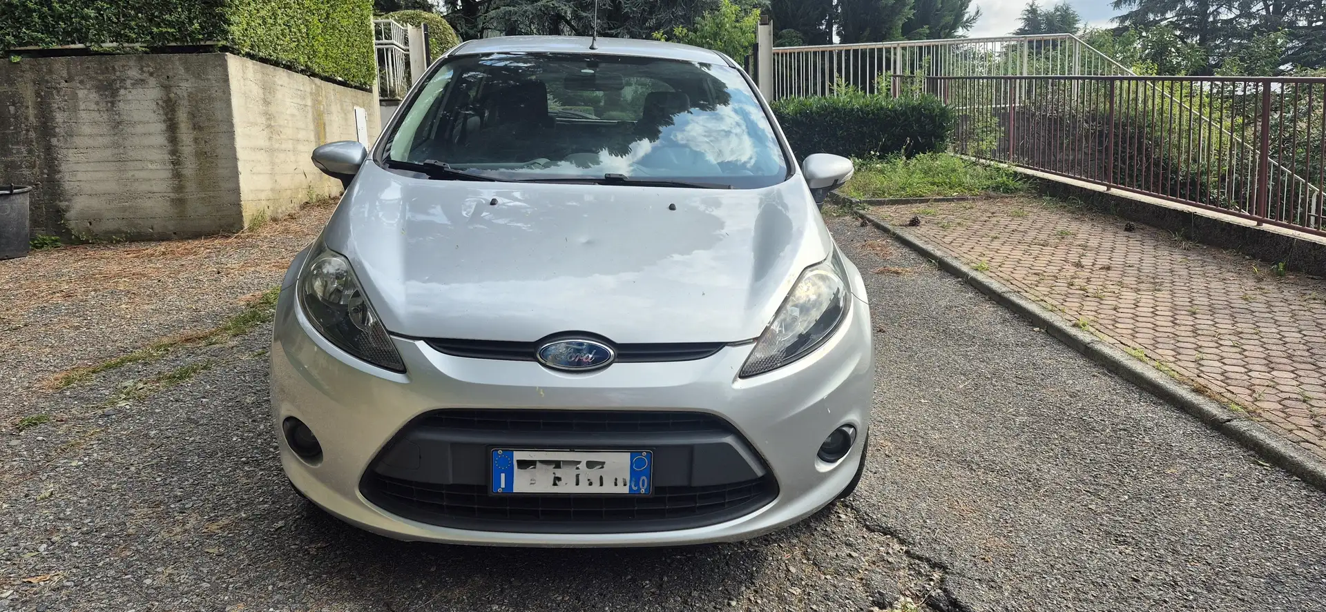 Ford Fiesta Fiesta VI 2008 5p 1.2 16v + c/esp 82cv E5 Argento - 2