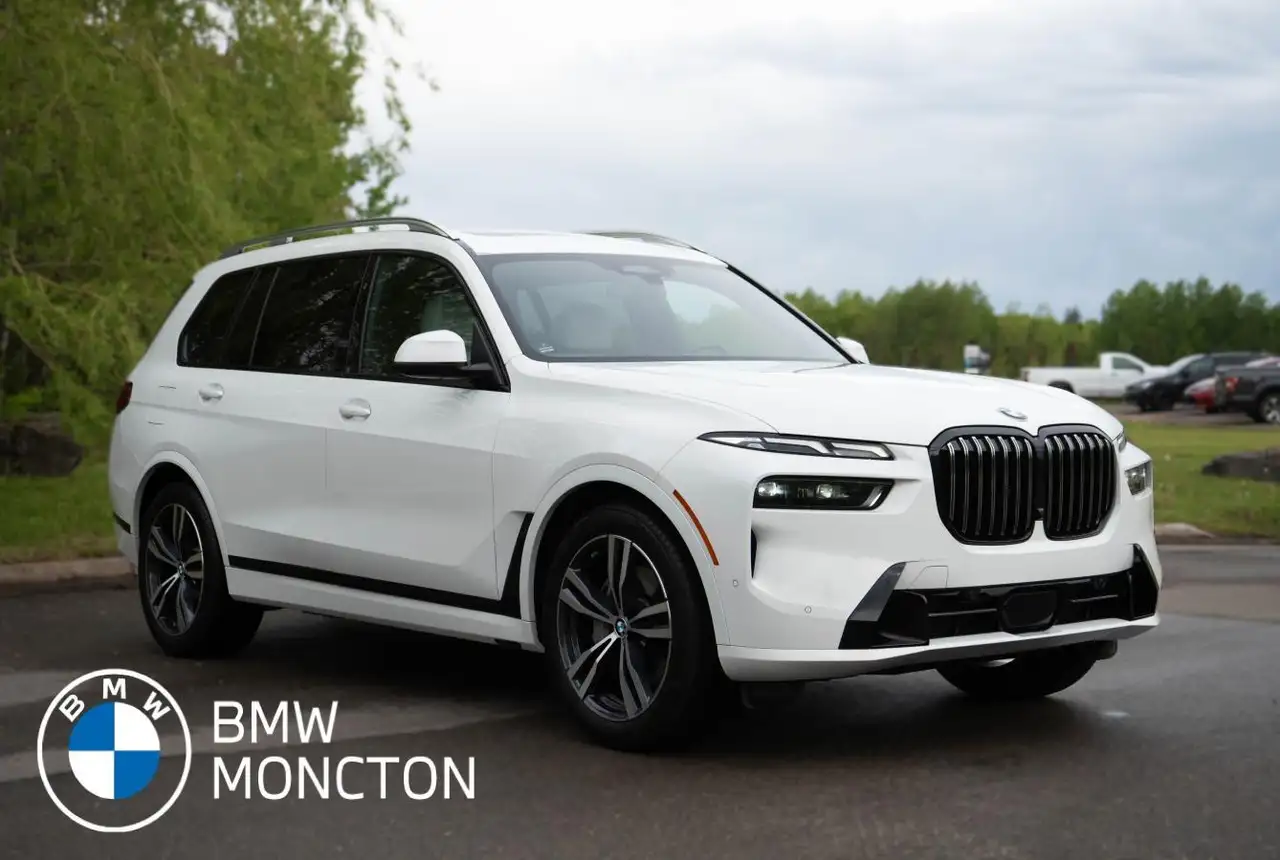 2025 BMW X7
