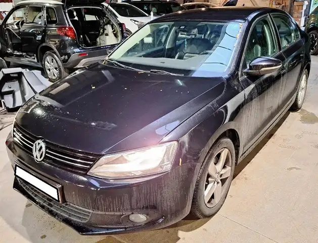 Volkswagen Jetta 1.6 TDI 105 FAP Bluemotion Techno Confortline DSG7