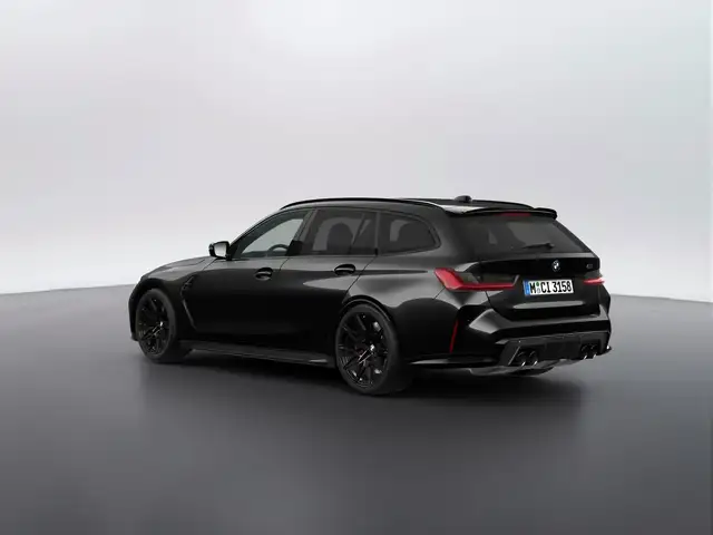 BMW M3 view 4