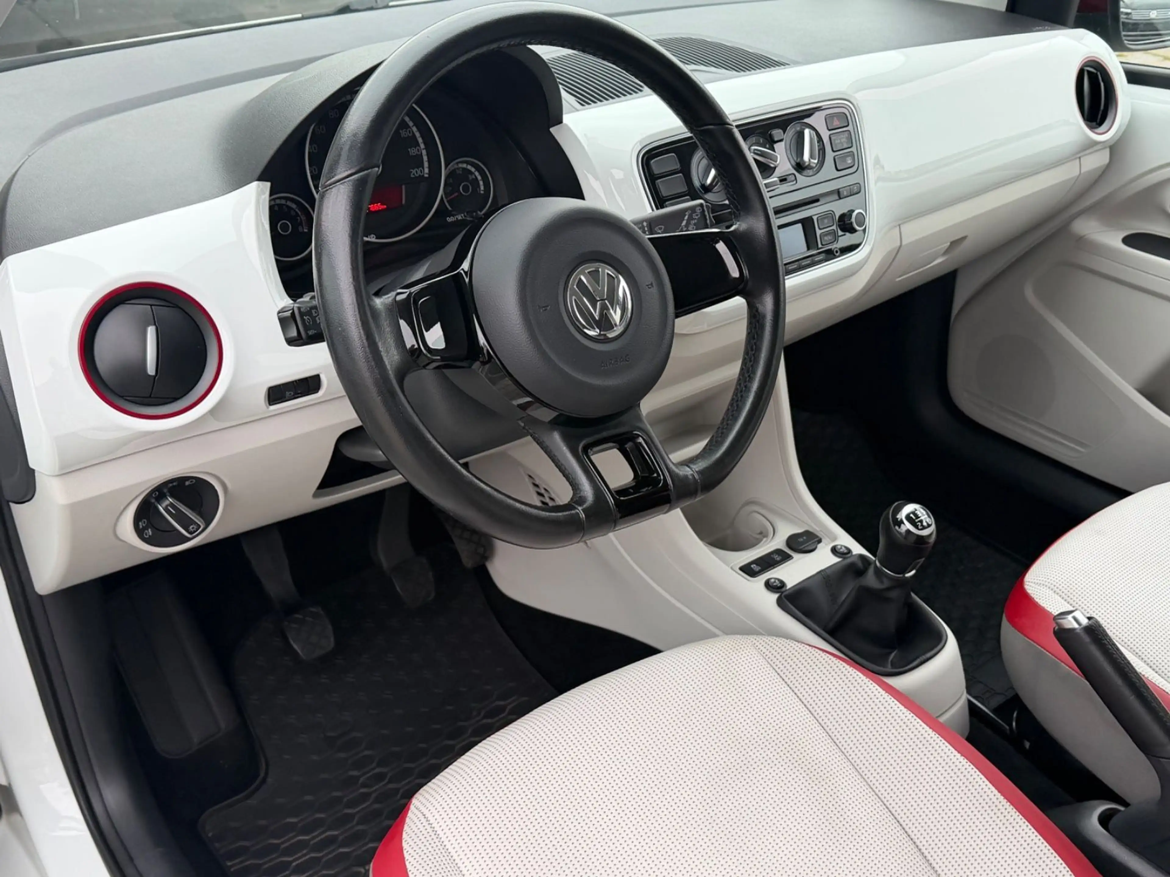 Volkswagen up! ! colour up!*Klima*Sitzhzg*EFH*Euro6 — photo 13