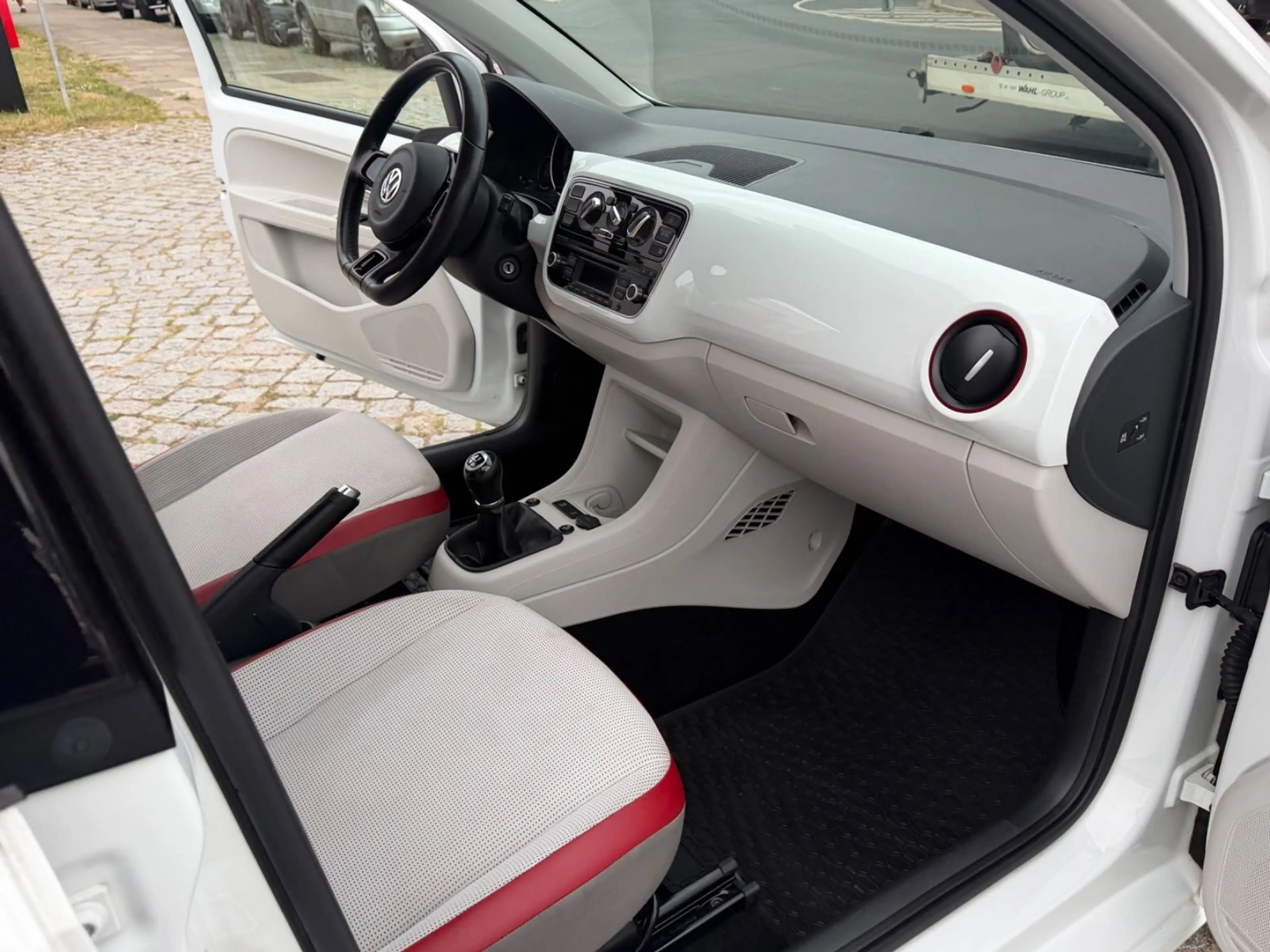 Volkswagen up! ! colour up!*Klima*Sitzhzg*EFH*Euro6 — photo 10