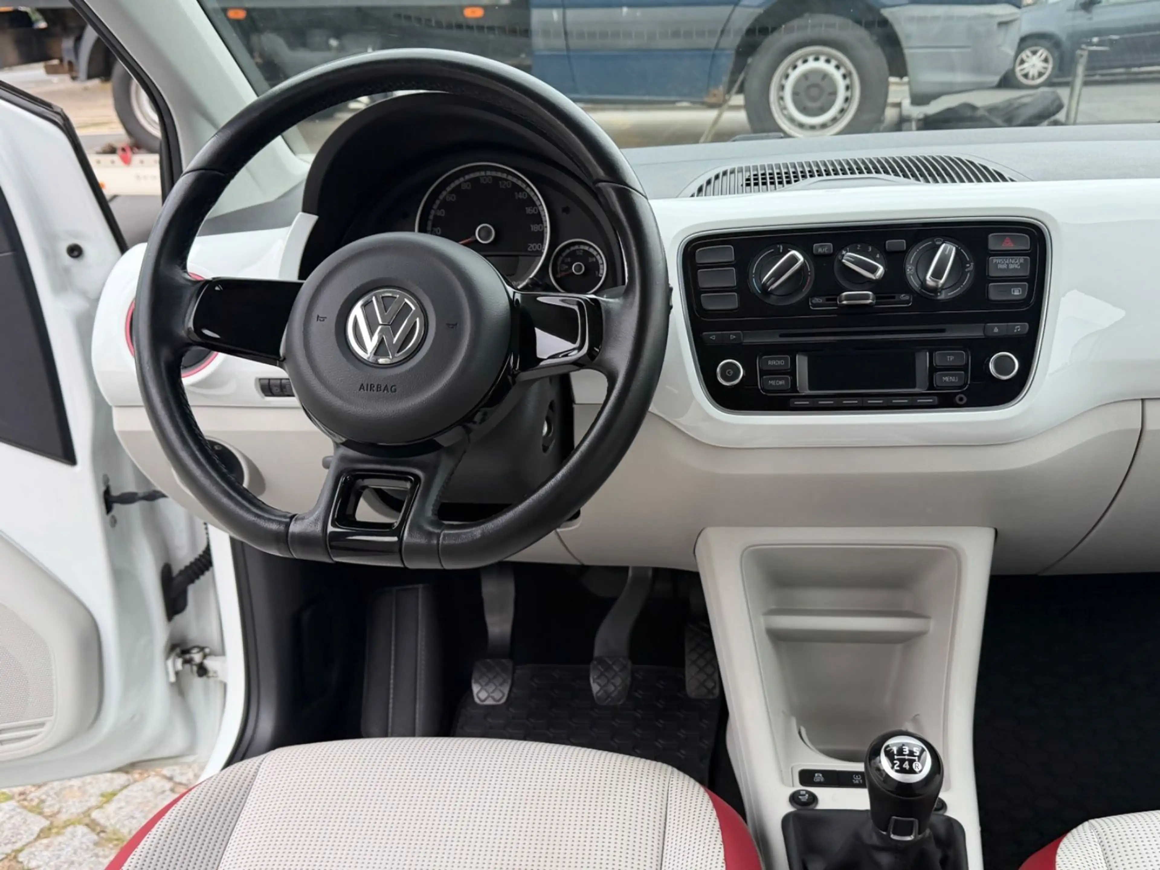 Volkswagen up! ! colour up!*Klima*Sitzhzg*EFH*Euro6 — photo 16