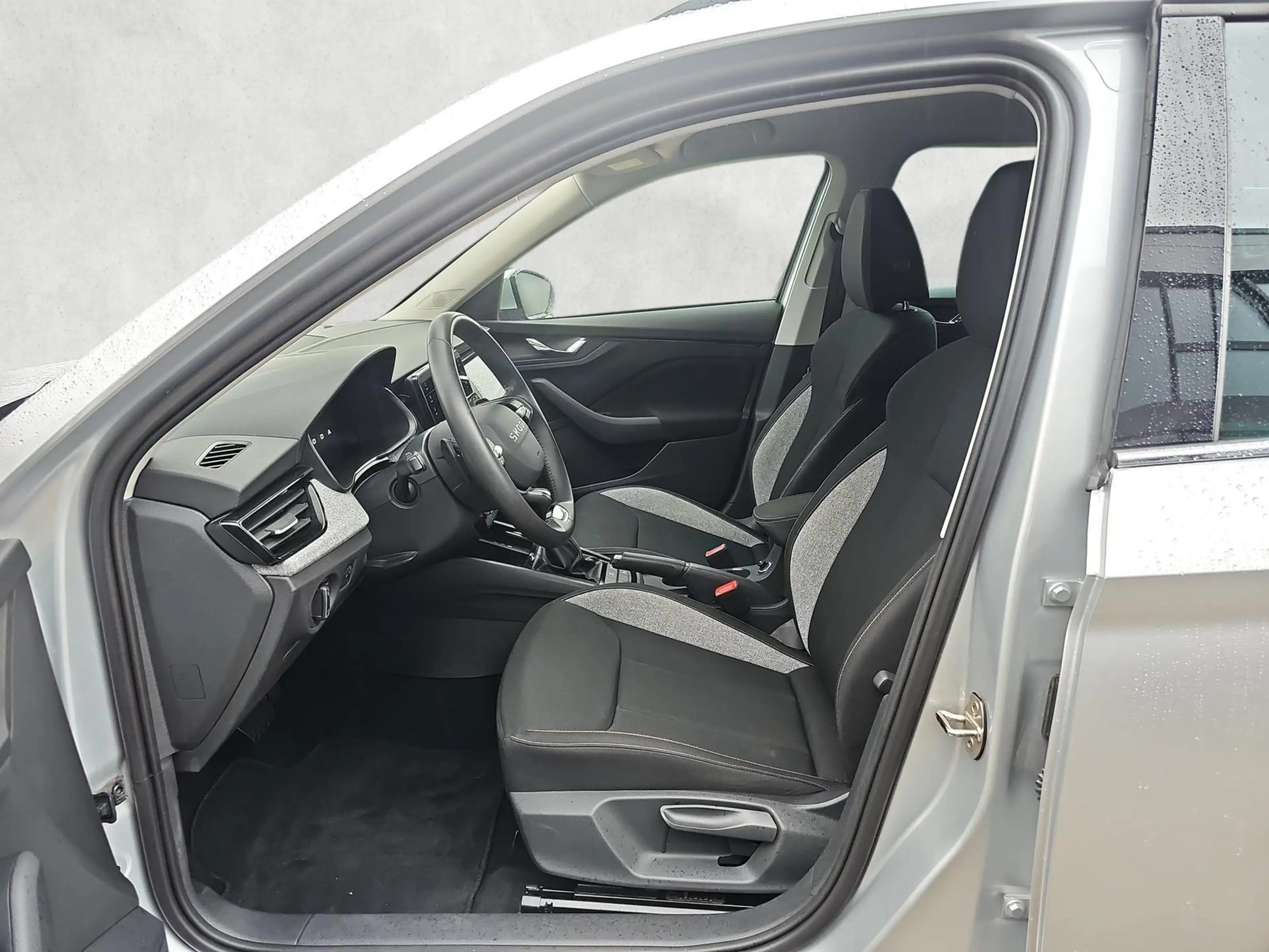 Skoda Kamiq Selection 1.0 TSI DSG Tempomat SmartLink 85 kW ... — photo 9