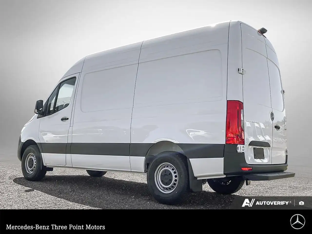 Mercedes-Benz Sprinter снимка Mercedes-Benz Sprinter