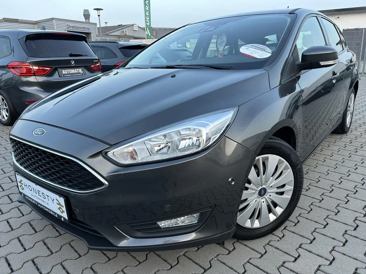 Ford Focus 1.0 EcoBoost Business*SITZHEIZUNG*FRONTSCHEIBE ... Grau - 2