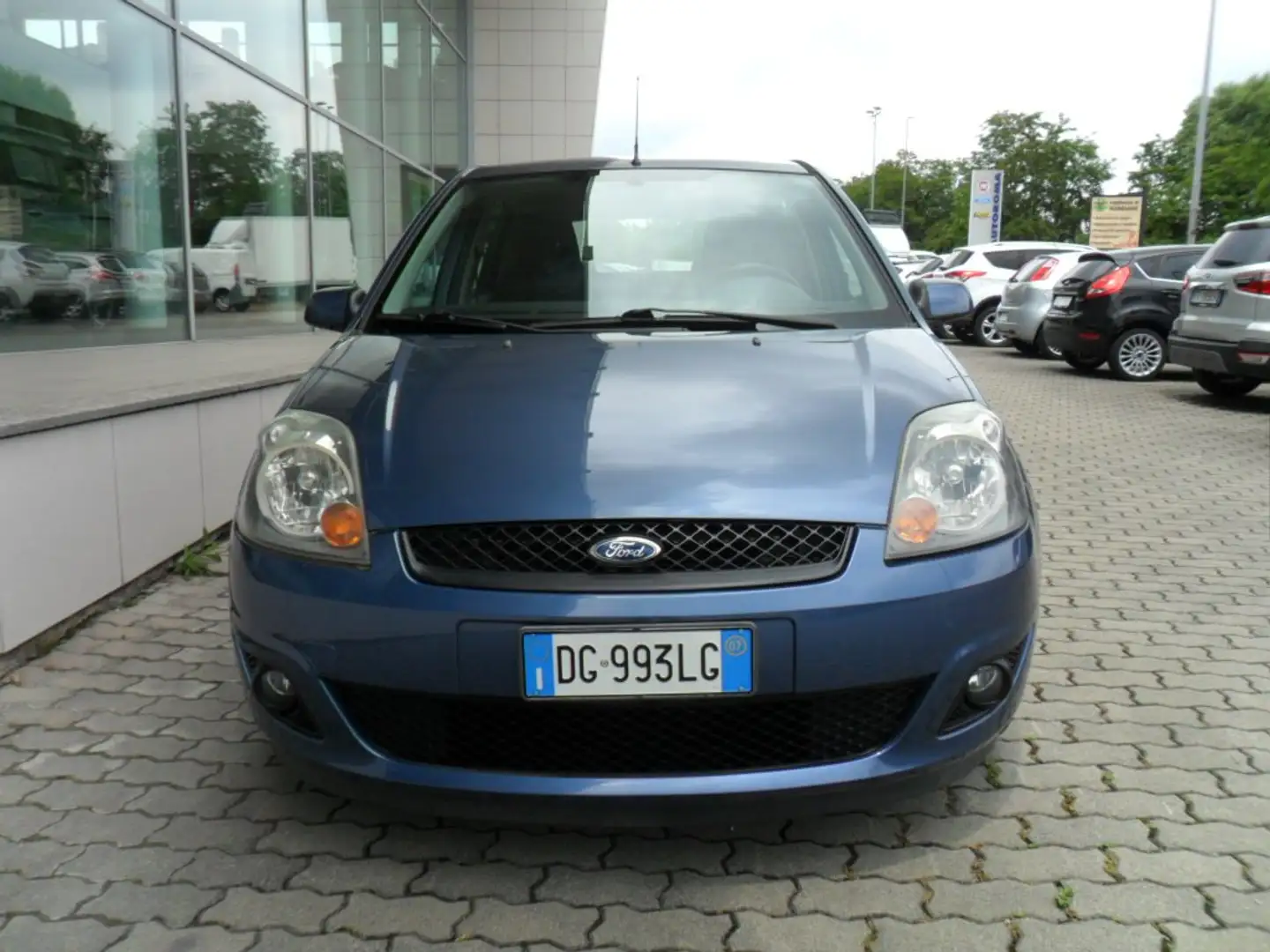 Ford Fiesta Fiesta 5p 1.2 Plus Blauw - 2