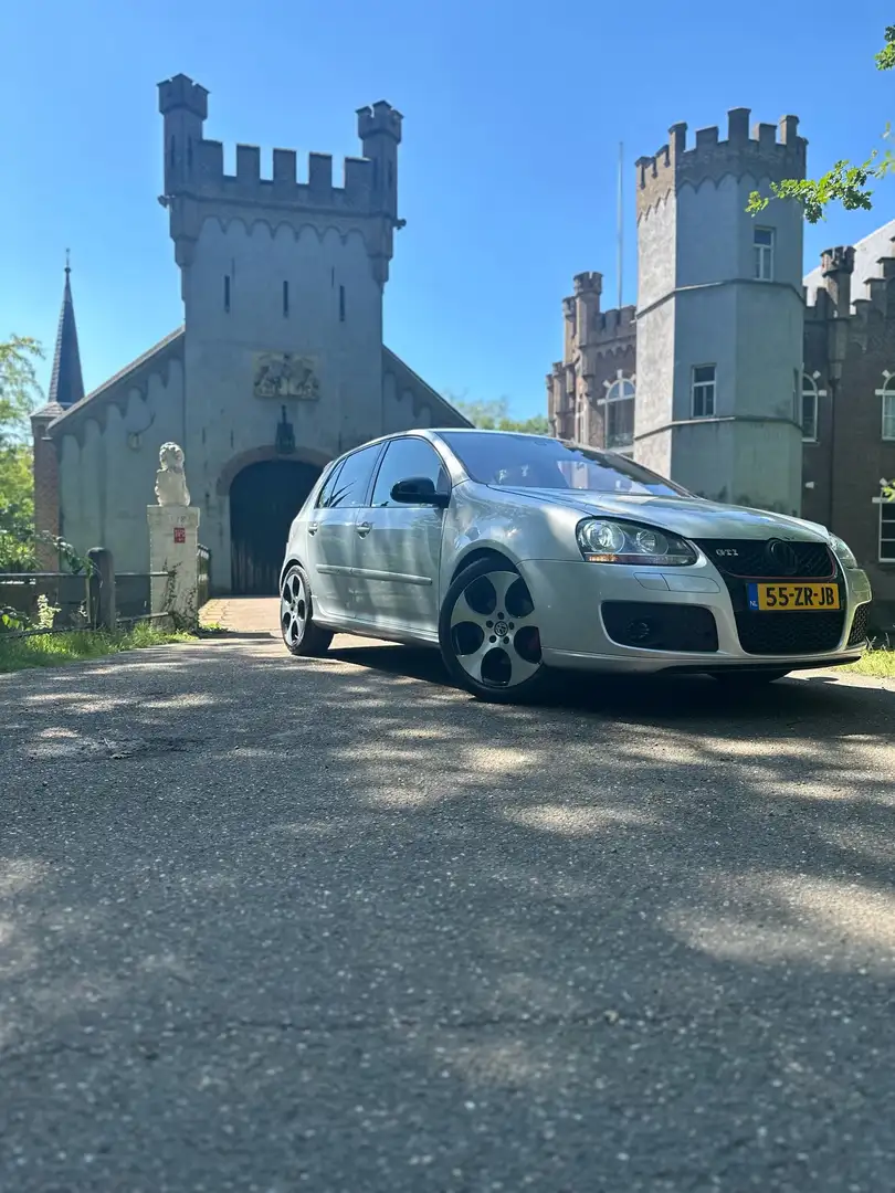 Volkswagen Golf 2.0 TFSI GTI Grijs - 1