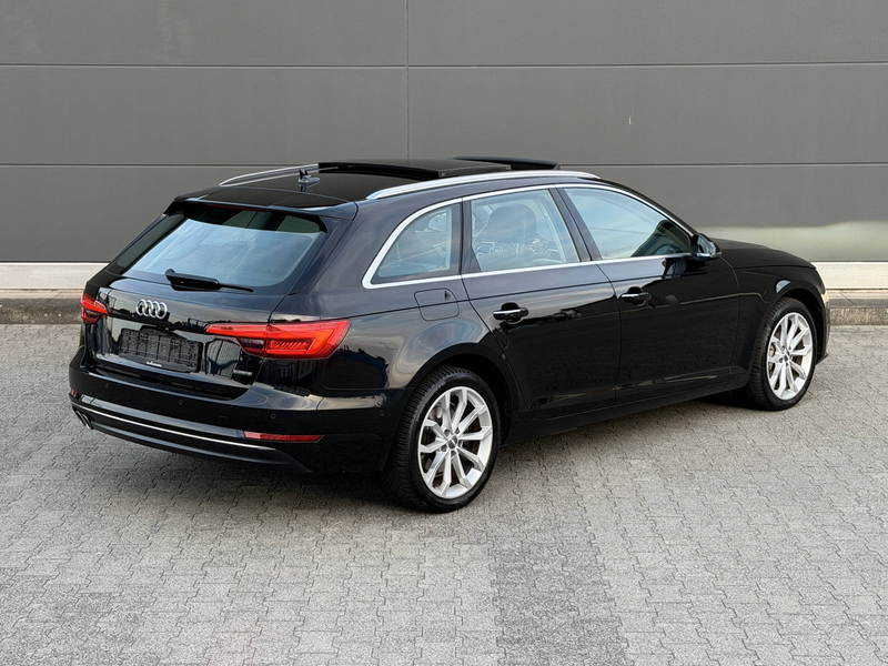 Audi A4 quattro design 360°Kam Pano Matrix LED Memory-Sitze Ambientelicht Plus — photo 10