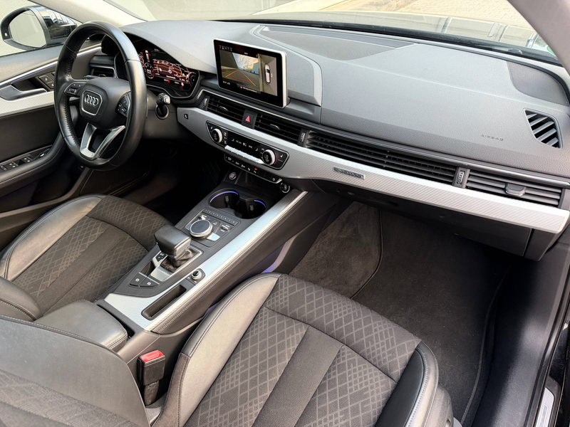 Audi A4 quattro design 360°Kam Pano Matrix LED Memory-Sitze Ambientelicht Plus — photo 12