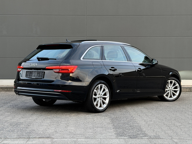Audi A4 quattro design 360°Kam Pano Matrix LED Memory-Sitze Ambientelicht Plus — photo 2