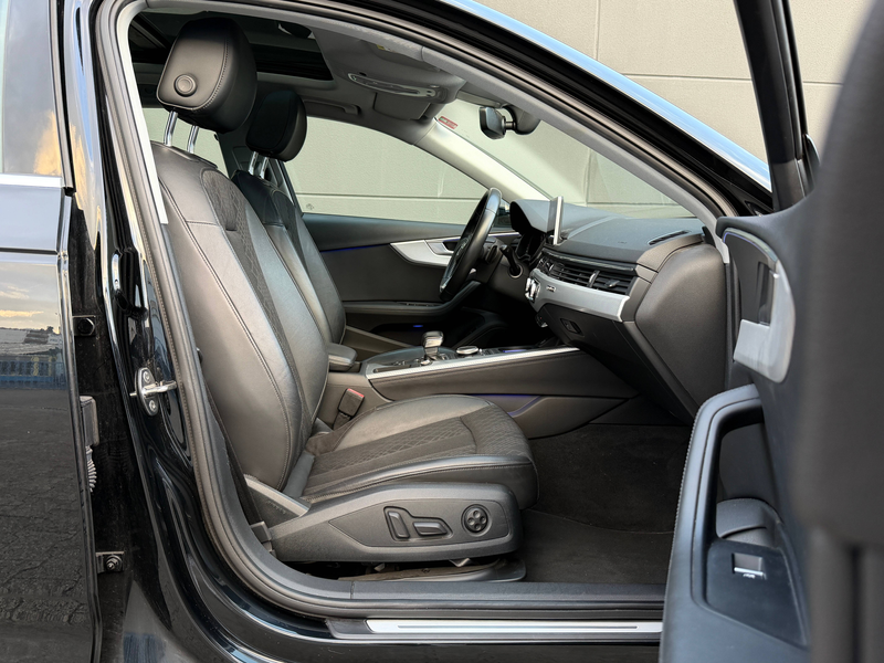 Audi A4 quattro design 360°Kam Pano Matrix LED Memory-Sitze Ambientelicht Plus — photo 11