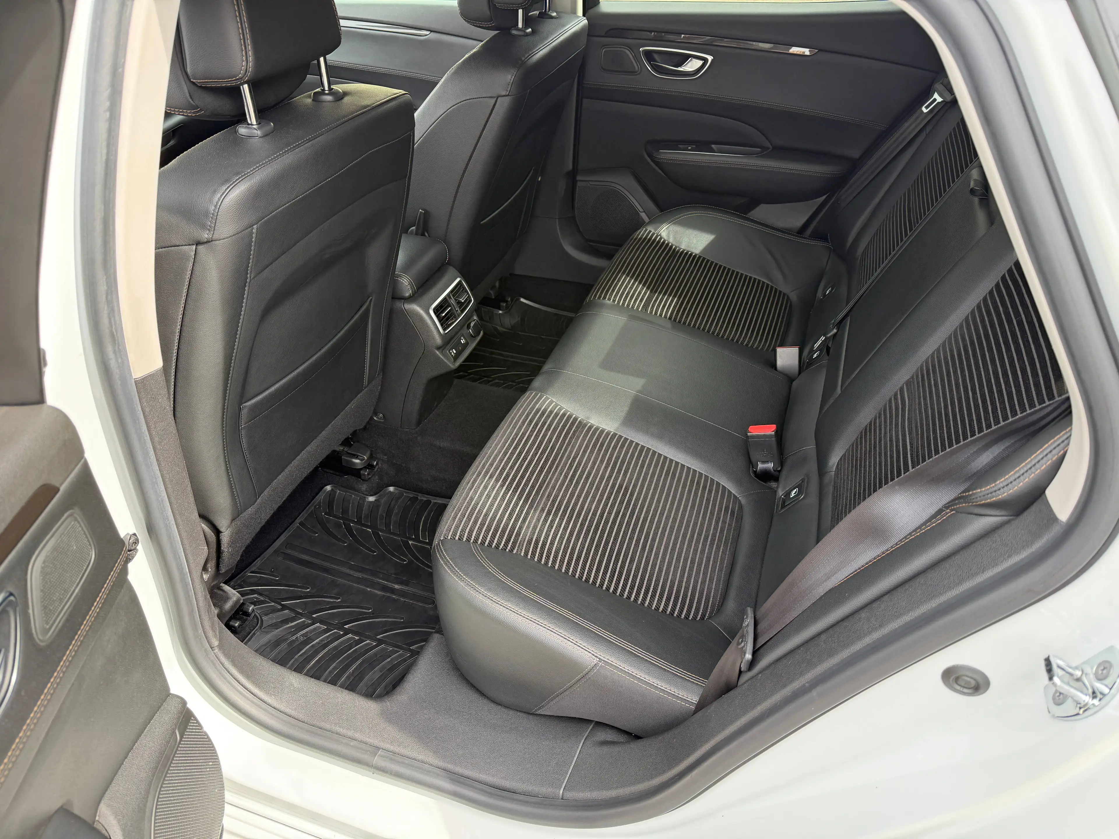 Renault Talisman Limited — photo 12