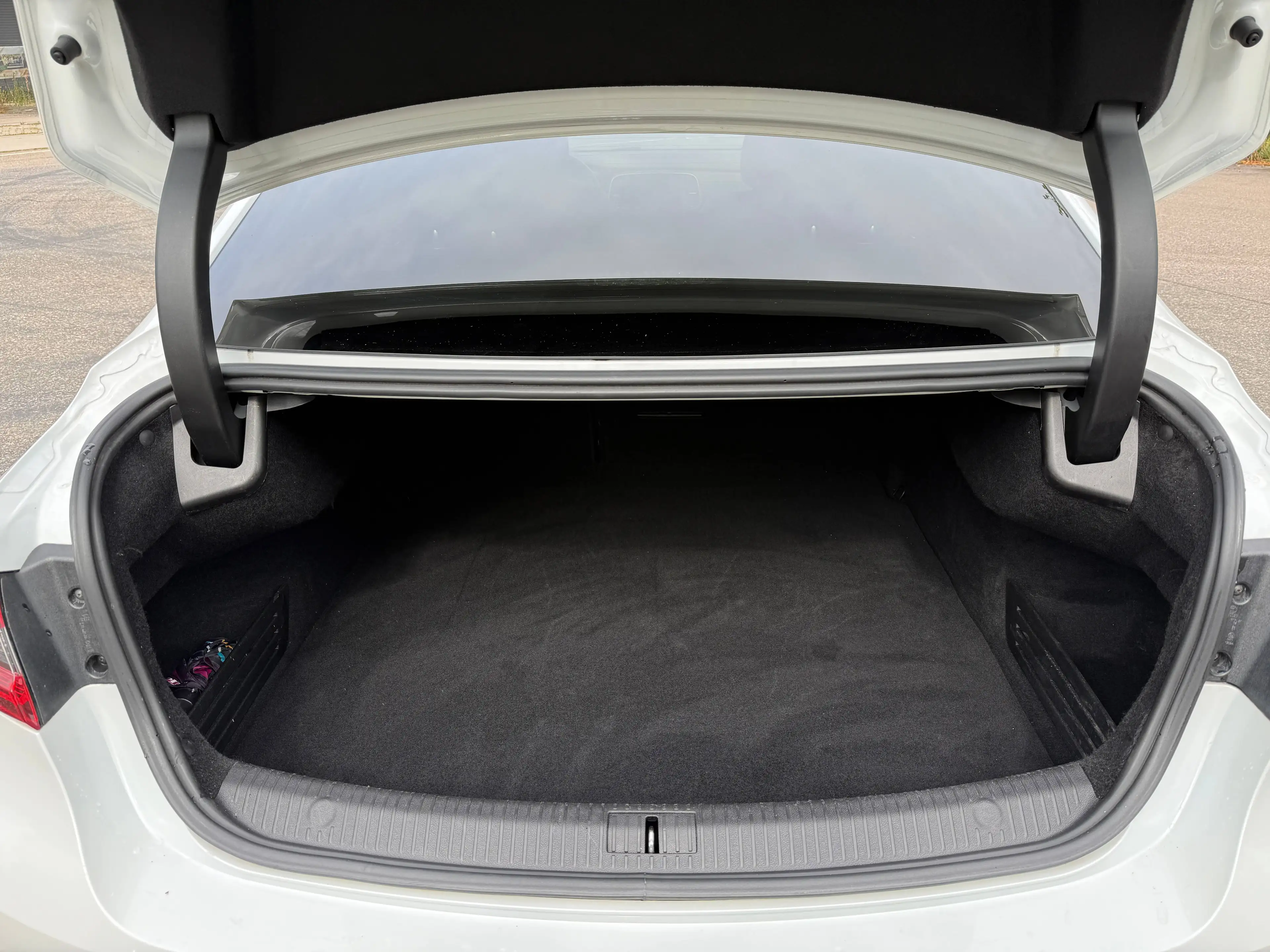 Renault Talisman Limited — photo 13