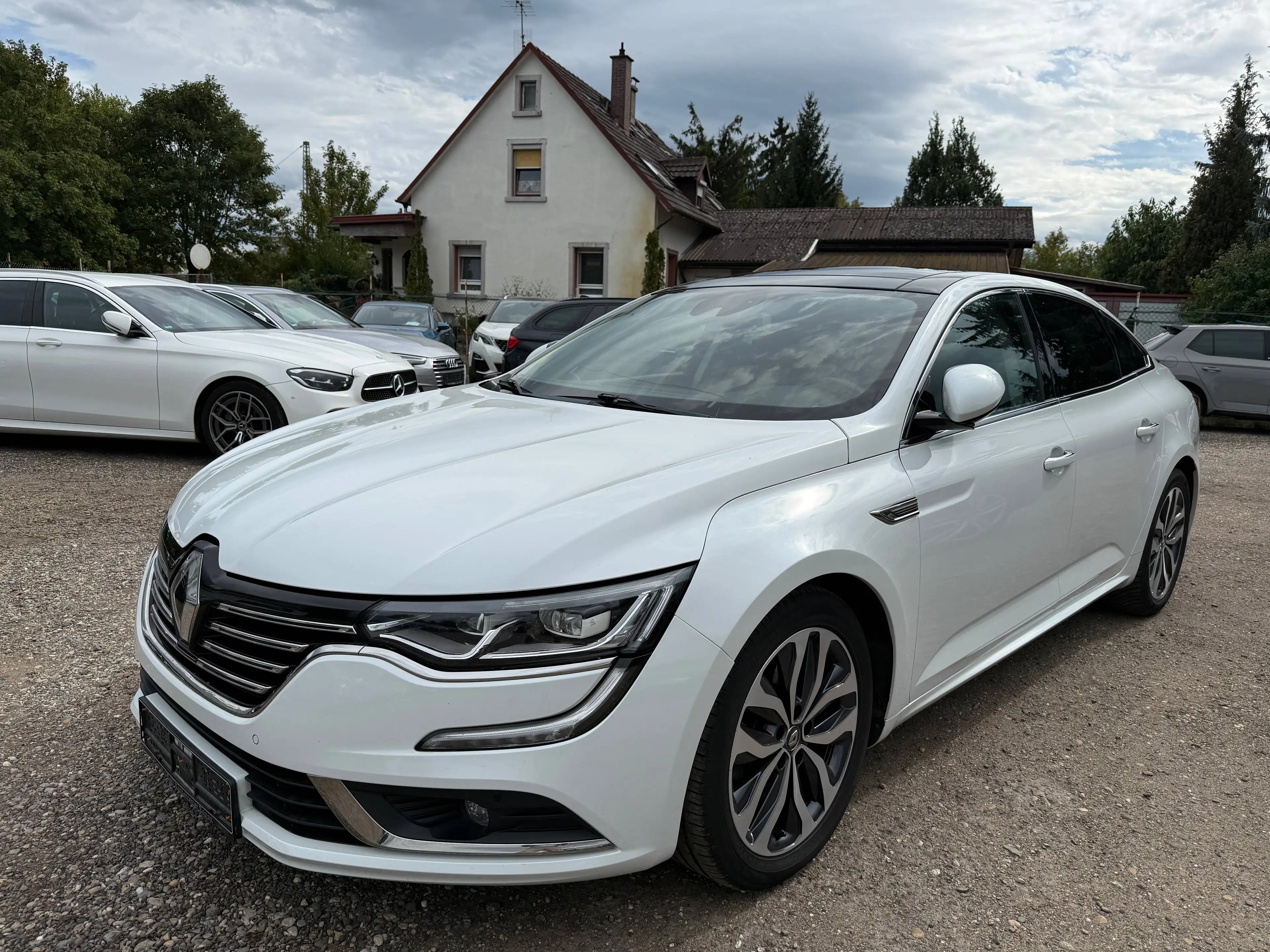 Renault Talisman Limited — photo 3
