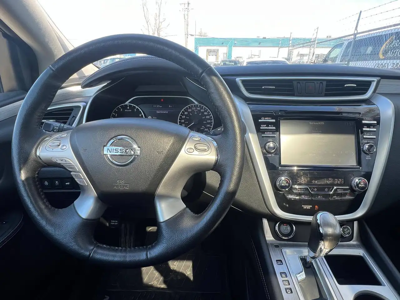 Nissan Murano снимка Nissan Murano