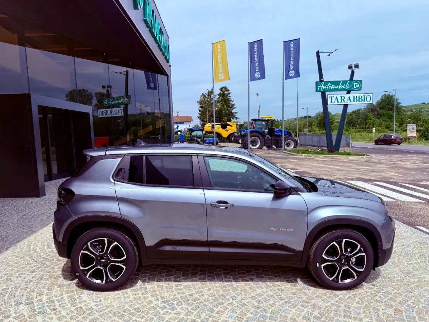 Jeep Avenger SUMMIT - KM 0 - 12/24 - PROMO FINANZIAMENTO Grigio - 2
