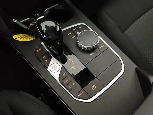 BMW 1 Series view 15