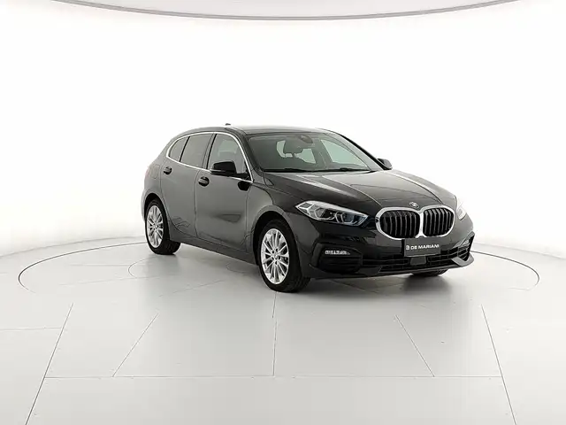 BMW 1 Series view 7