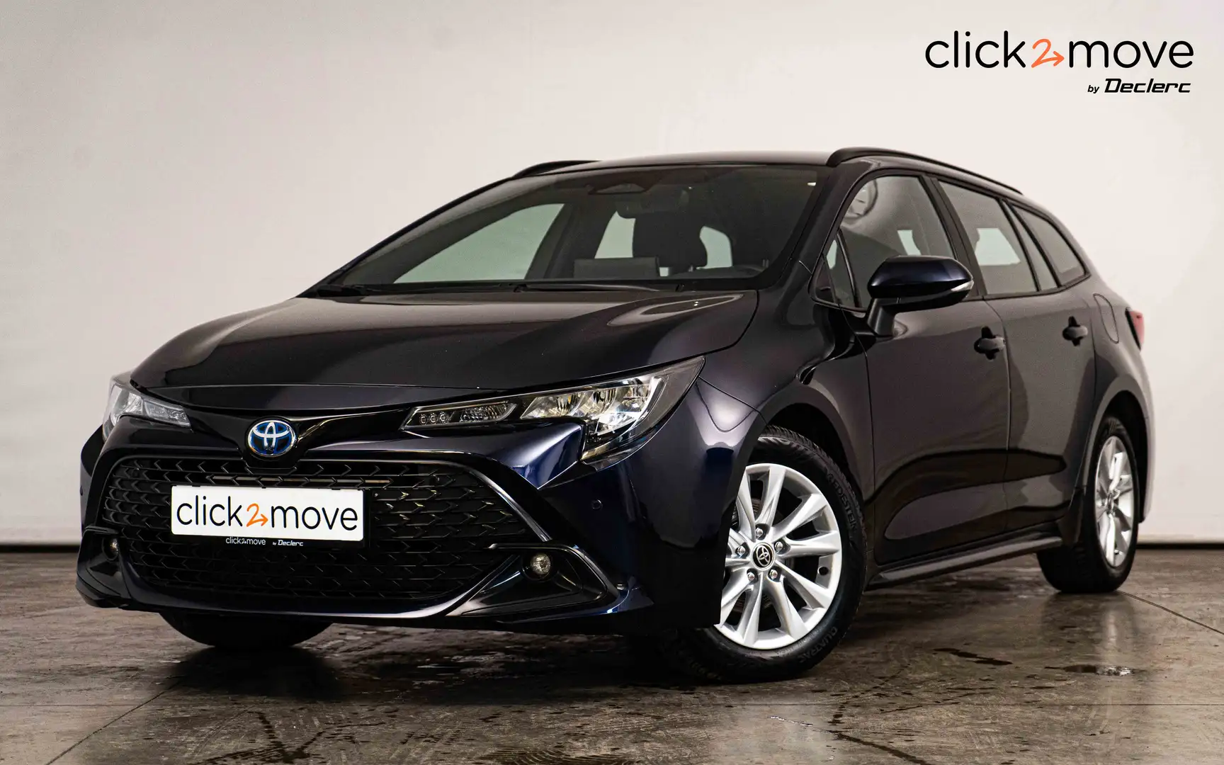 Toyota Corolla Corolla TS Hybrid 1.8 Dynamic e-CVT GPF Blauw - 1