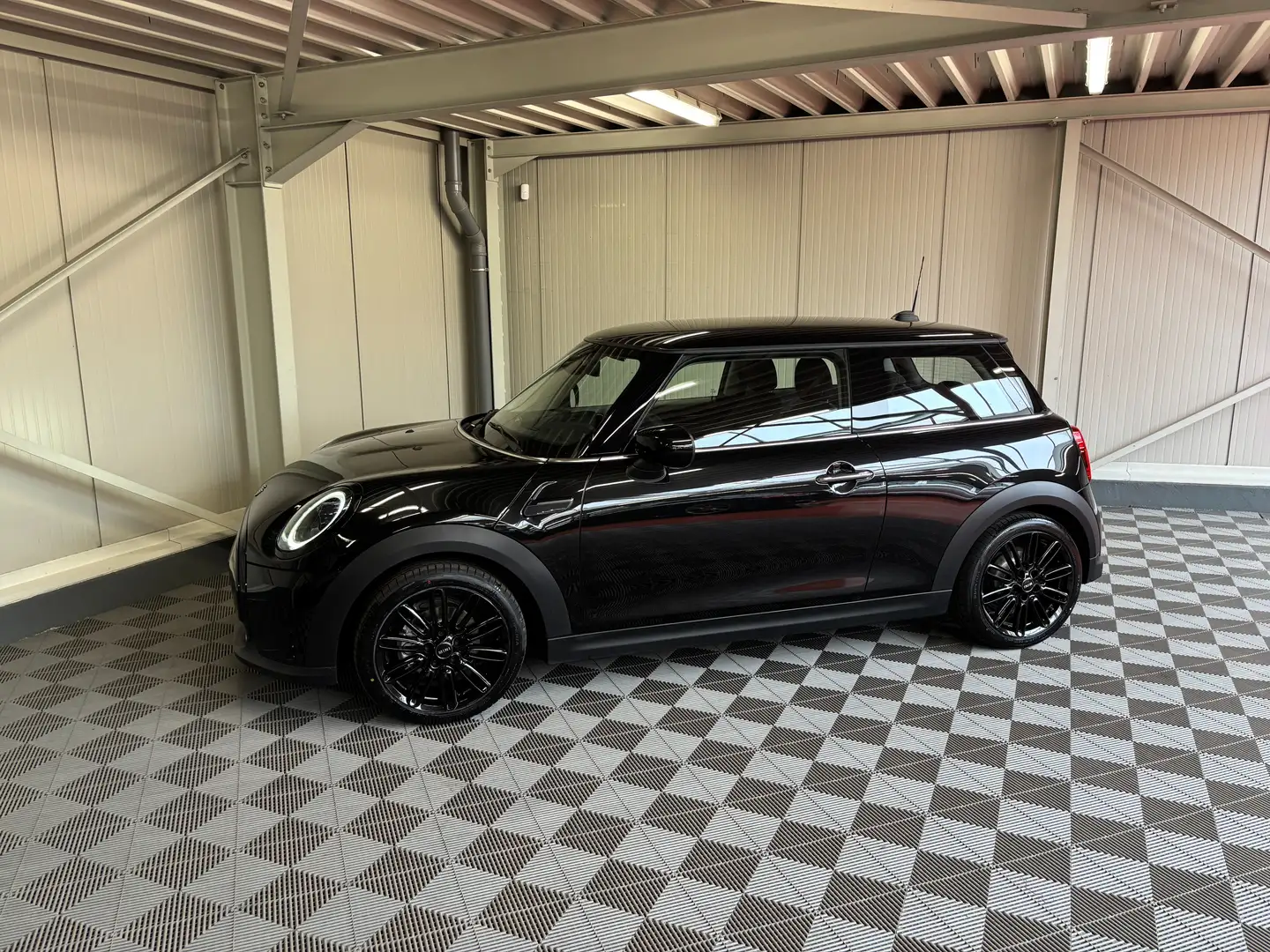 MINI Cooper Mini Cooper Automaat Led Navigatie Black Noir - 2