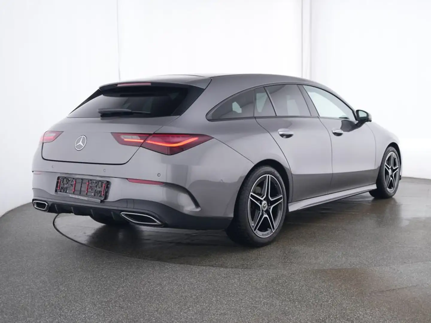 Mercedes-Benz CLA 200 AMG PREMIUM+ PANO NIGHT Gris - 2