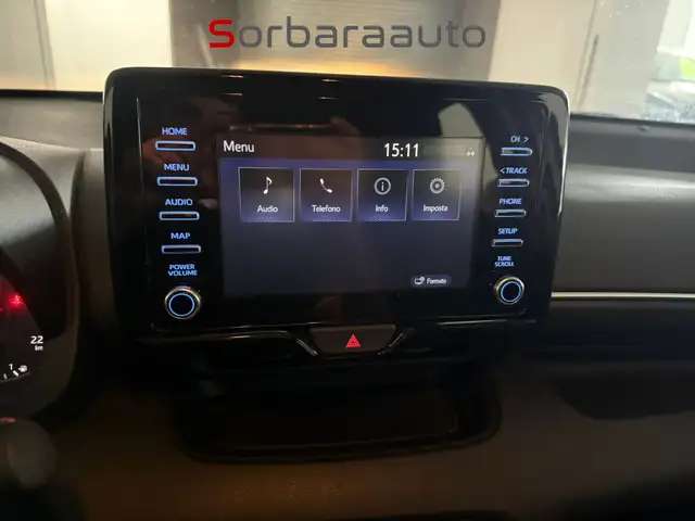 Toyota Yaris view 16