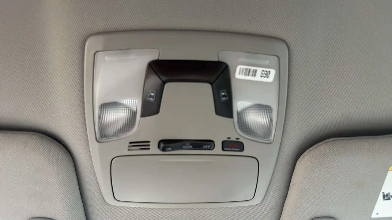 Toyota Sienna photo Toyota Sienna