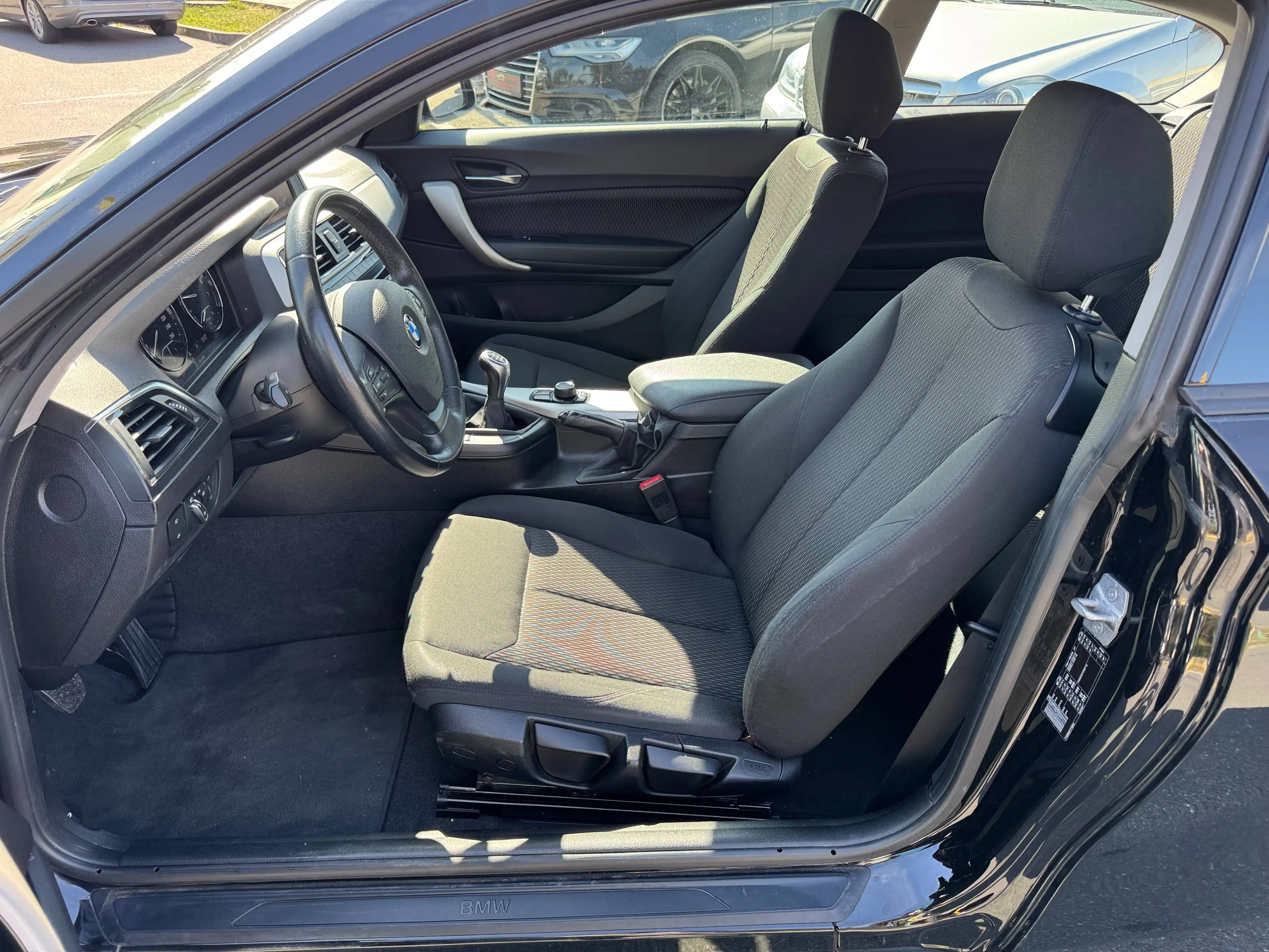 BMW 118 118 i Advantage — photo 8