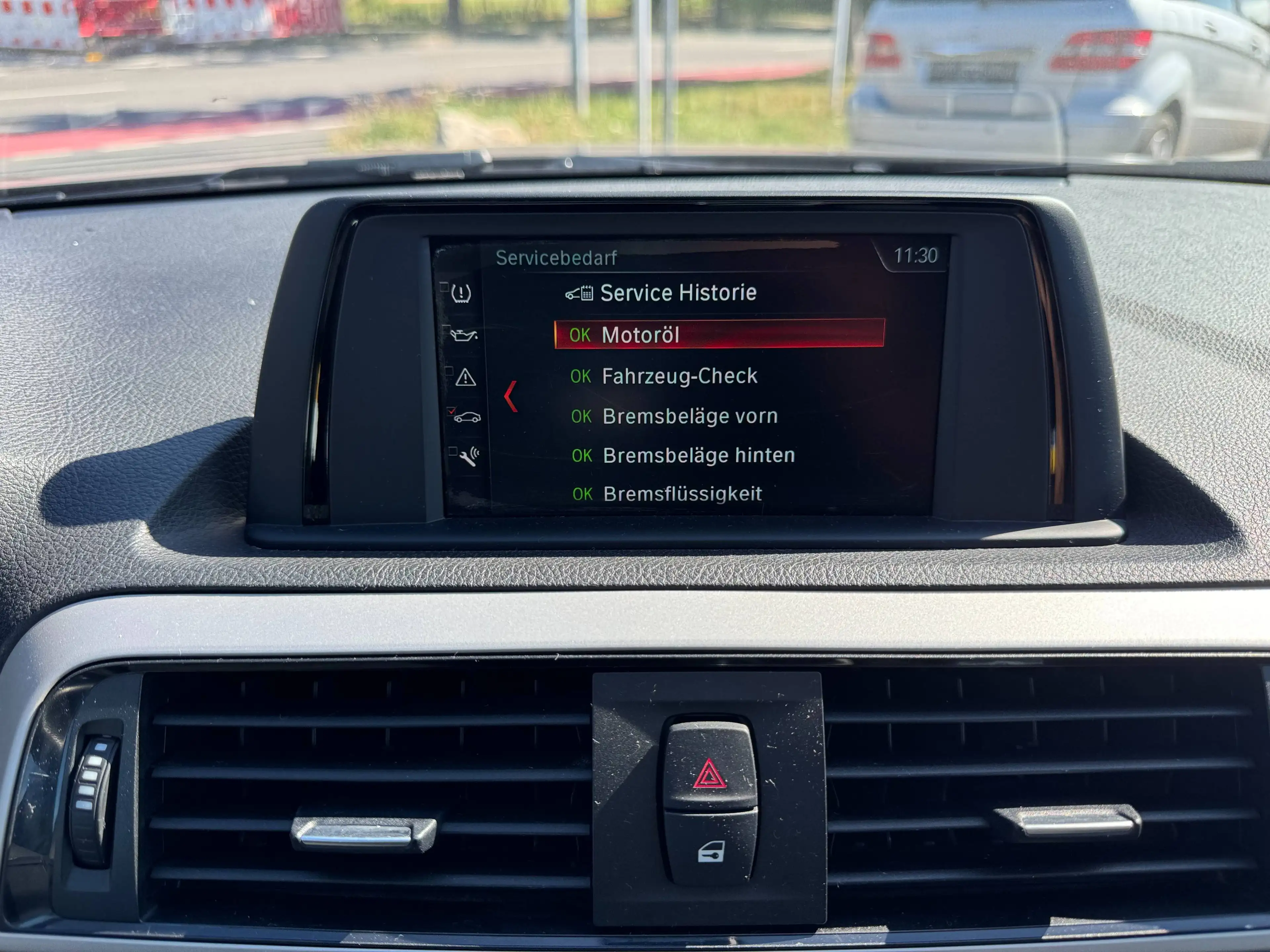 BMW 118 118 i Advantage — photo 15