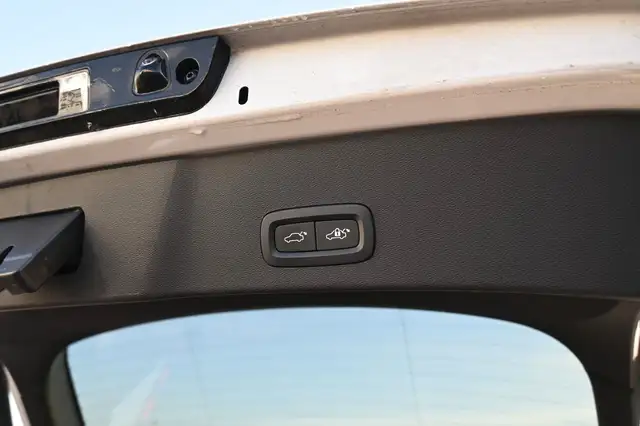 Volvo C40 view 15