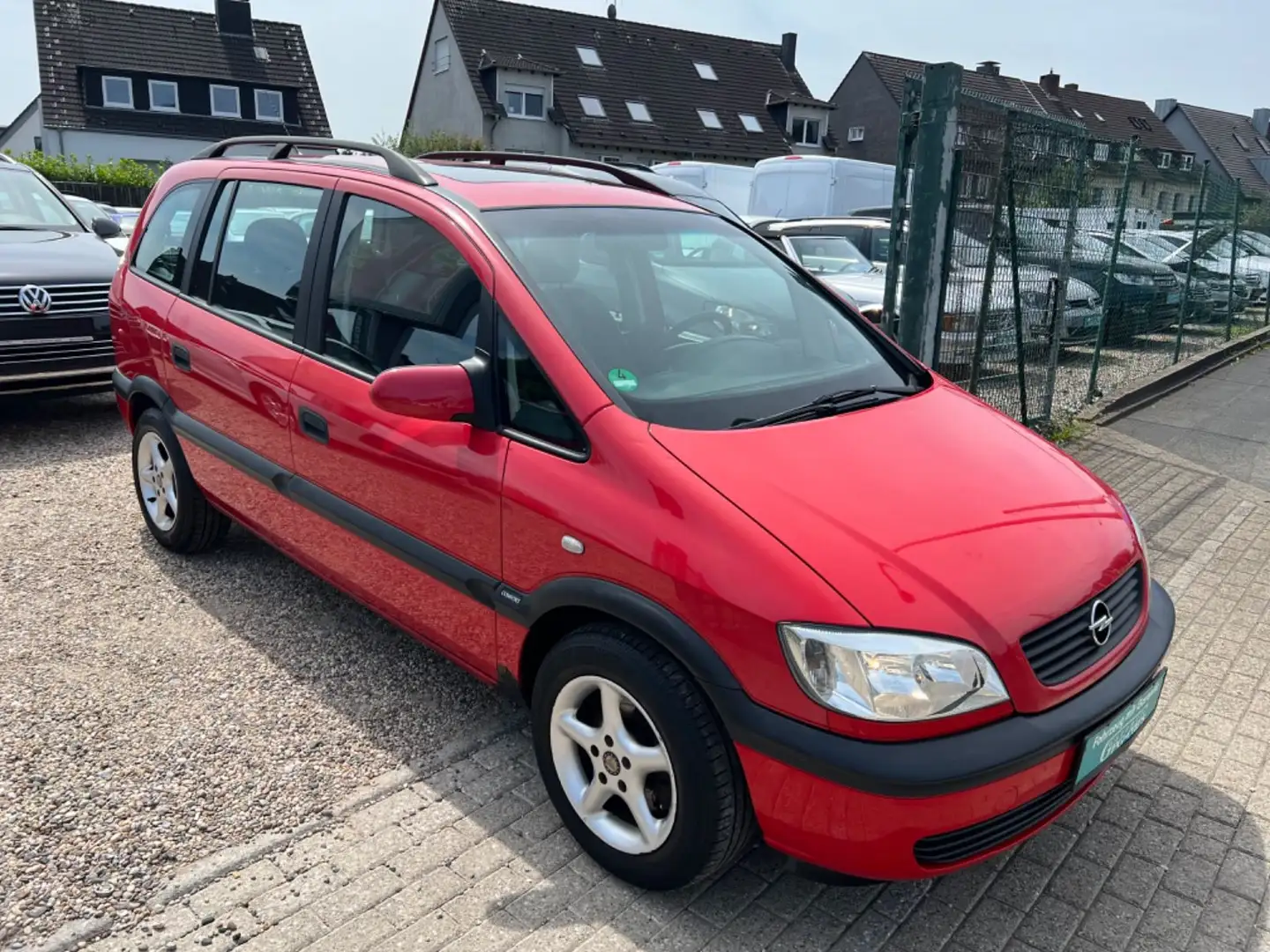 Opel Zafira 1.6 16V Elegance*TÜV NEU*KLIMA*TOP AUTO* Rouge - 2
