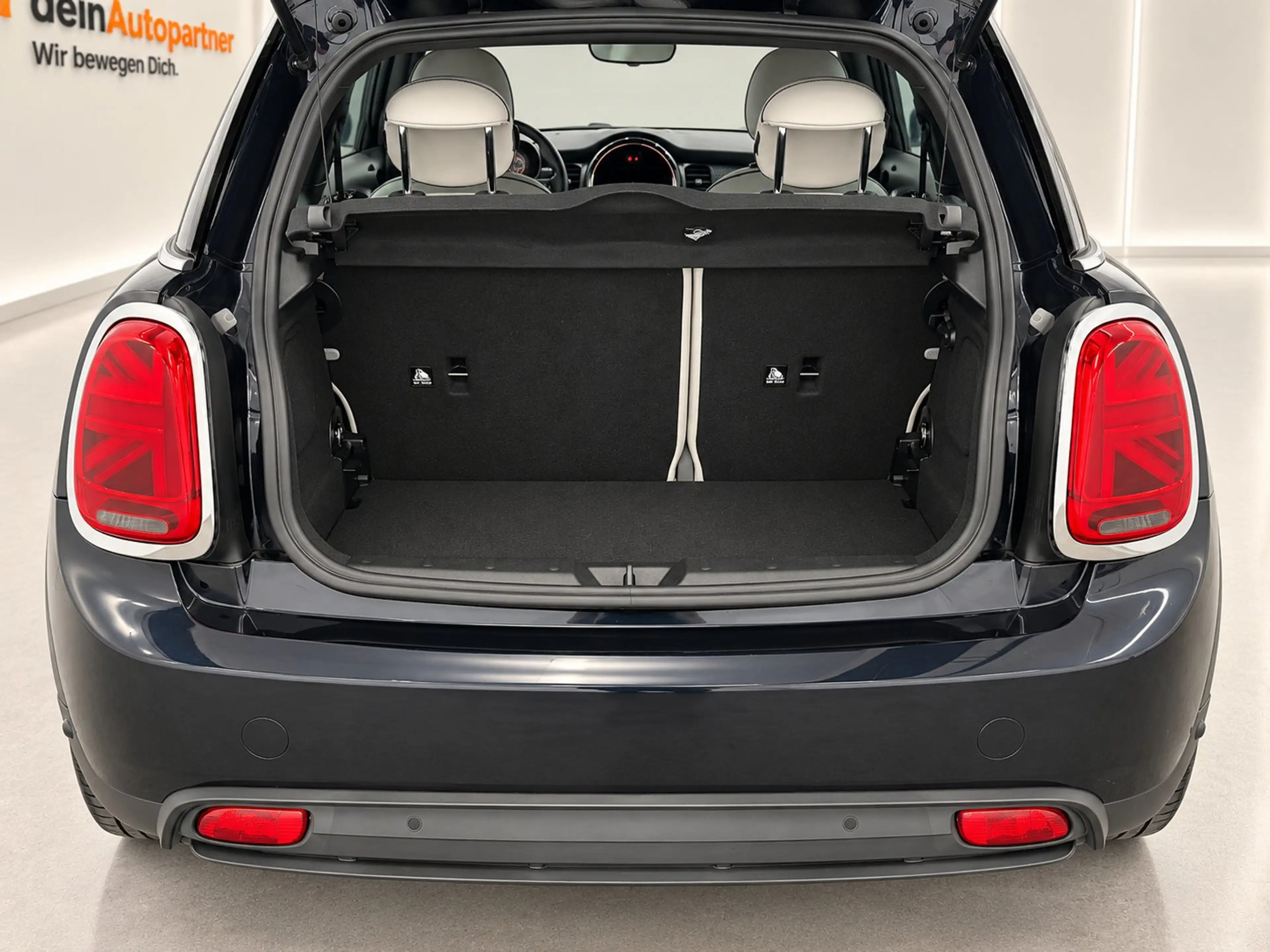 MINI Cooper SE HUD Leder Navi LED RFK UVP 42.840 € — photo 7