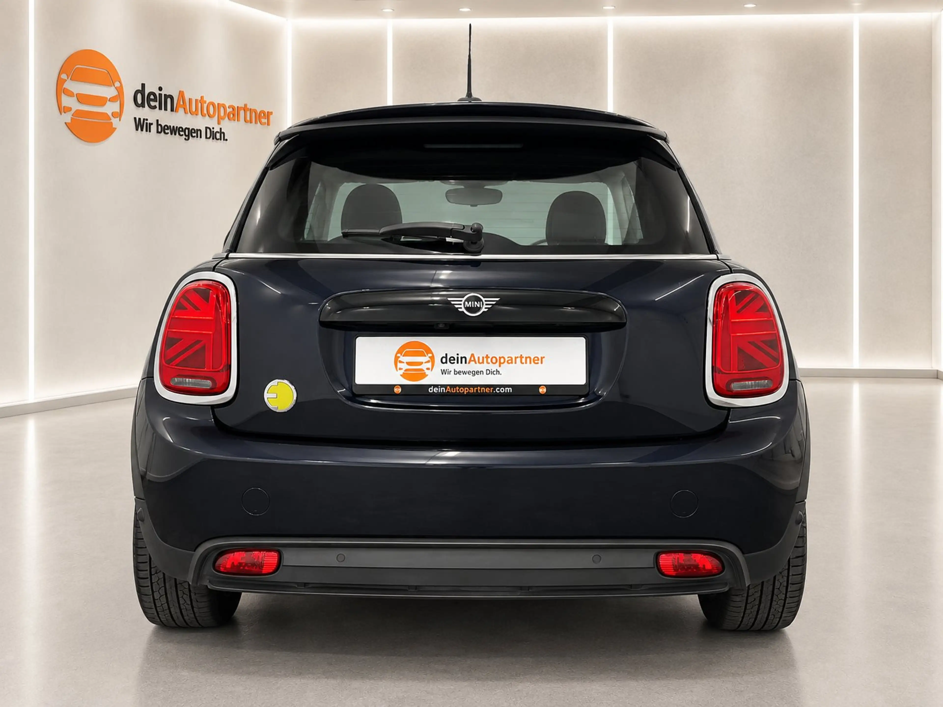 MINI Cooper SE HUD Leder Navi LED RFK UVP 42.840 € — photo 6