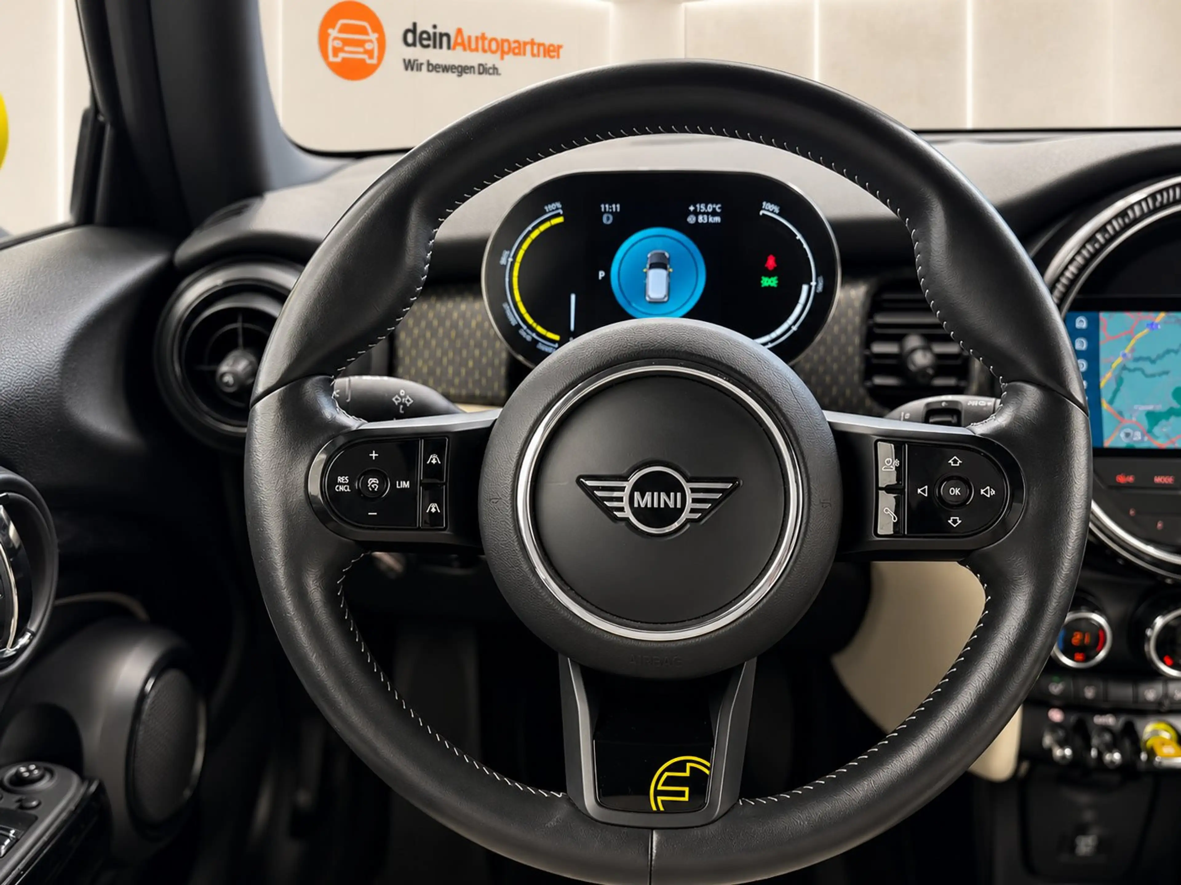 MINI Cooper SE HUD Leder Navi LED RFK UVP 42.840 € — photo 13