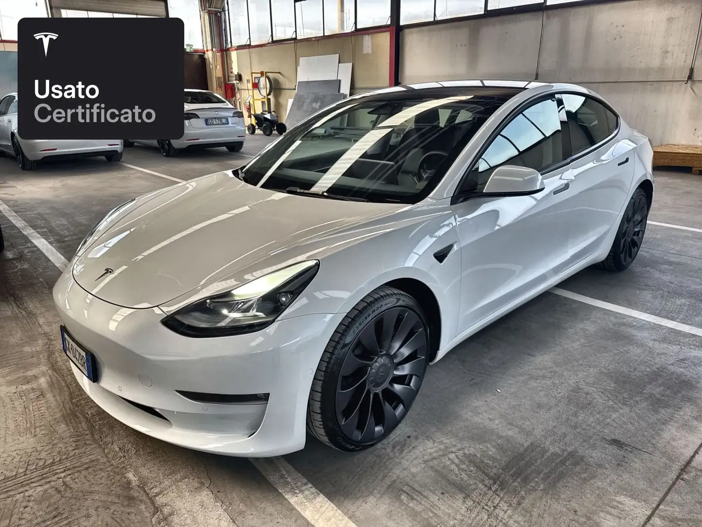 Tesla Model 3 Performance Bianco - 1