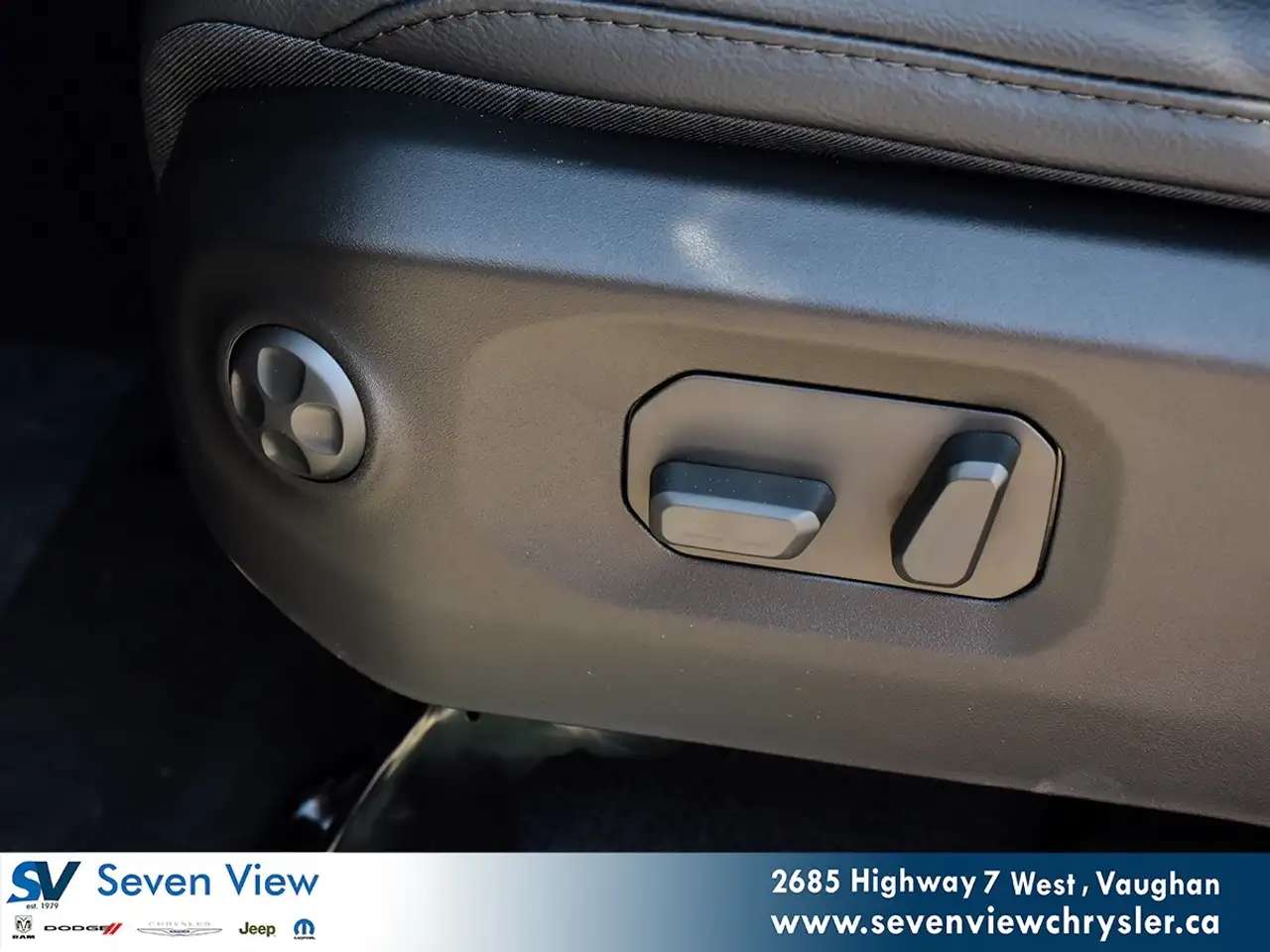 Jeep Gladiator photo Jeep Gladiator