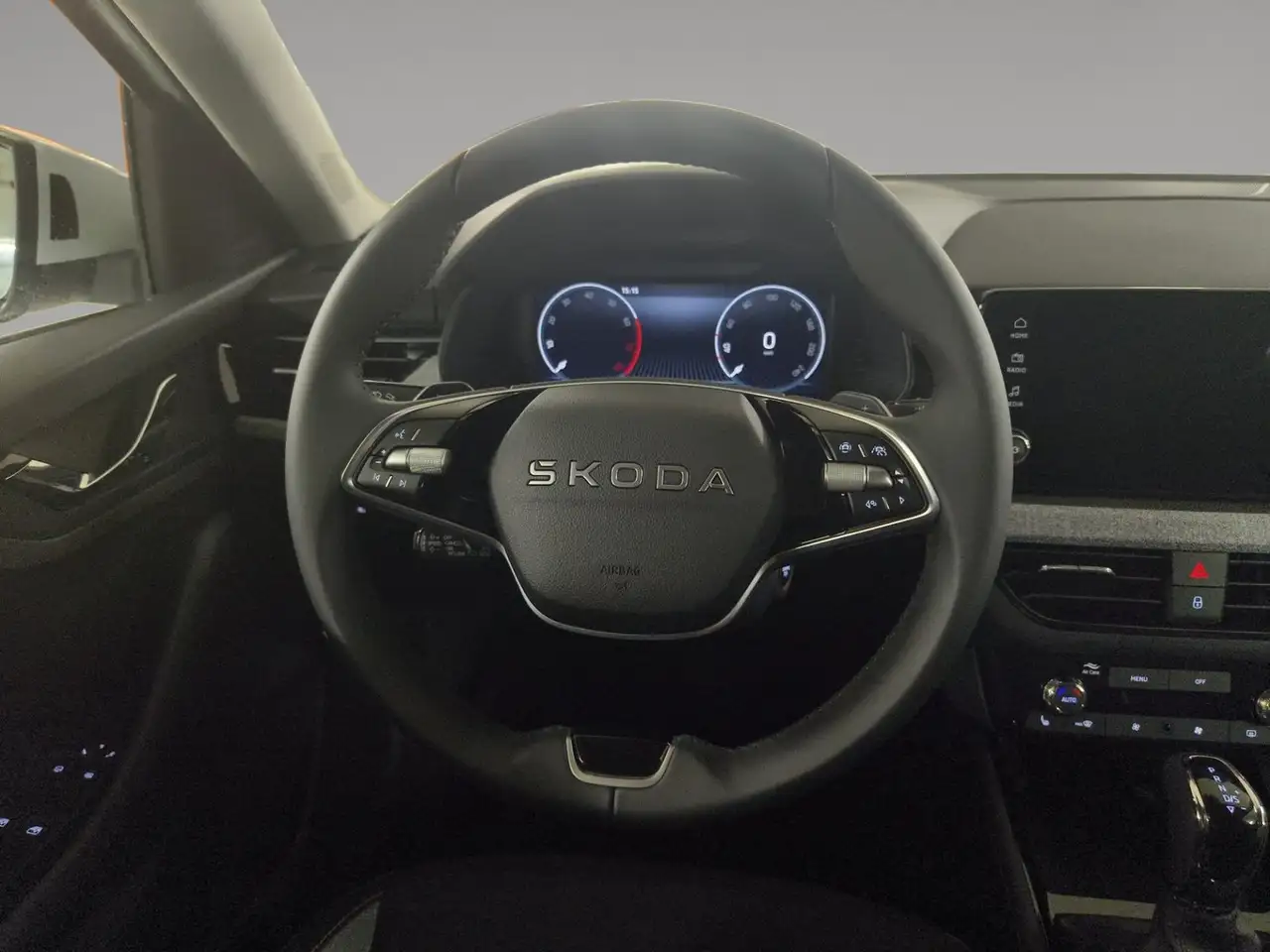 Skoda Scala 2026 — фото 12