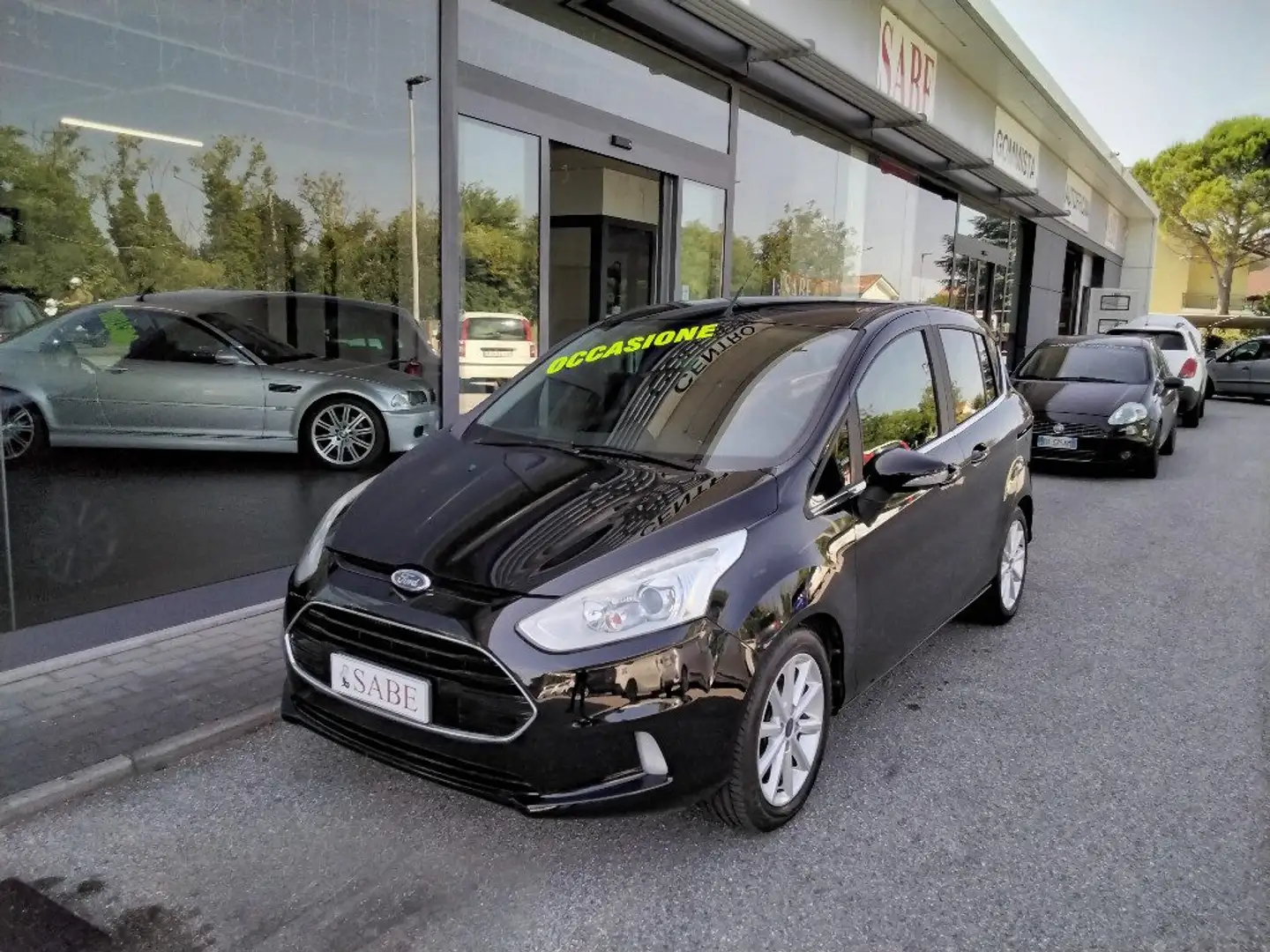 Ford B-Max 1.5 TDCi 75 CV Titanium Nero - 2