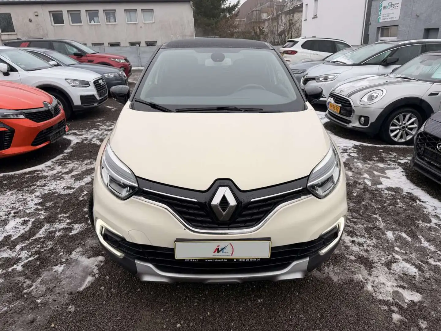 Renault Captur 120 Tce Energy Intens EDC Beige - 2