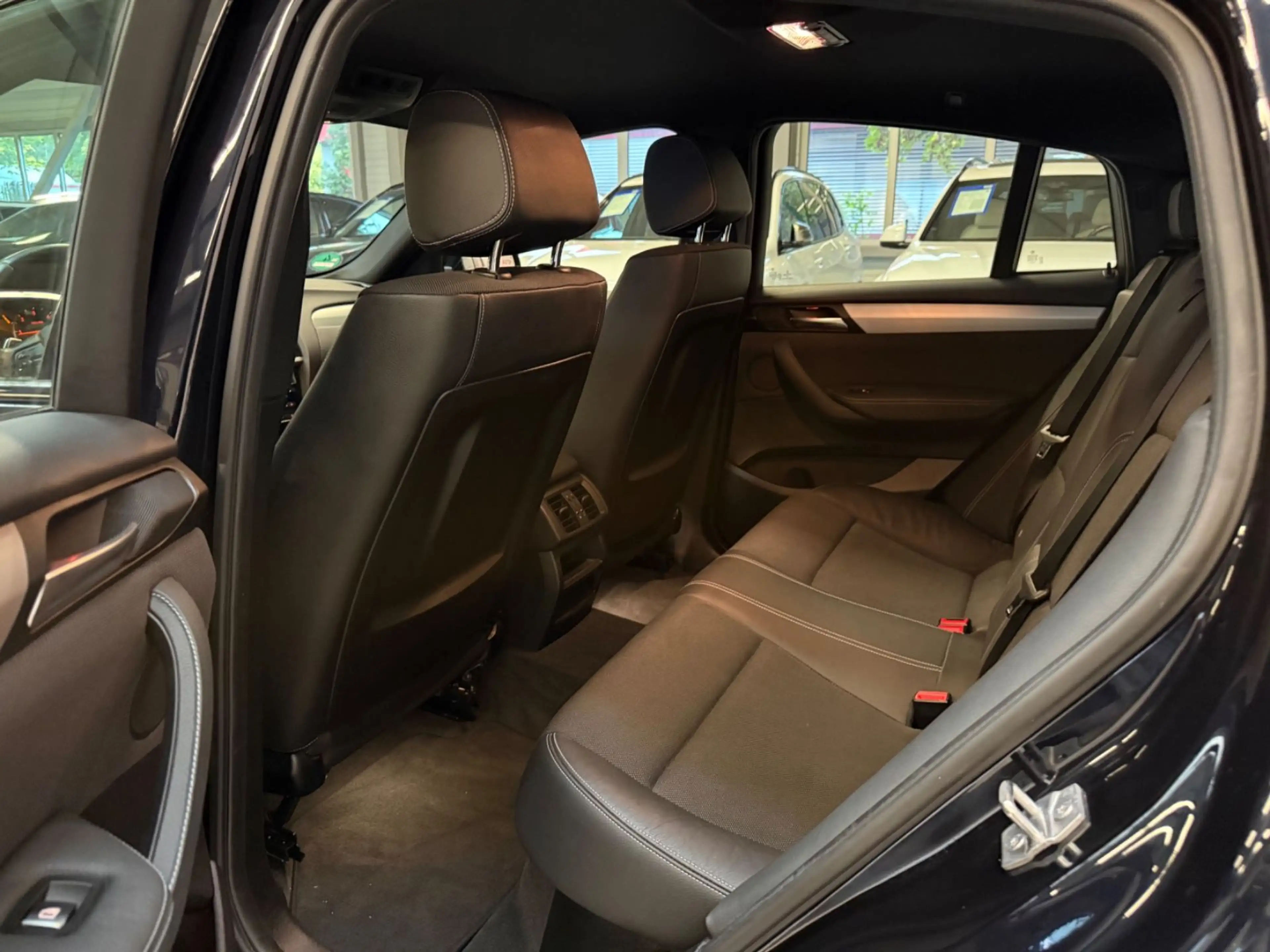 BMW X4 xDrive 20d M PAKET NAVI/KAM/XEN/SPUR/TOT/HIFI — photo 14