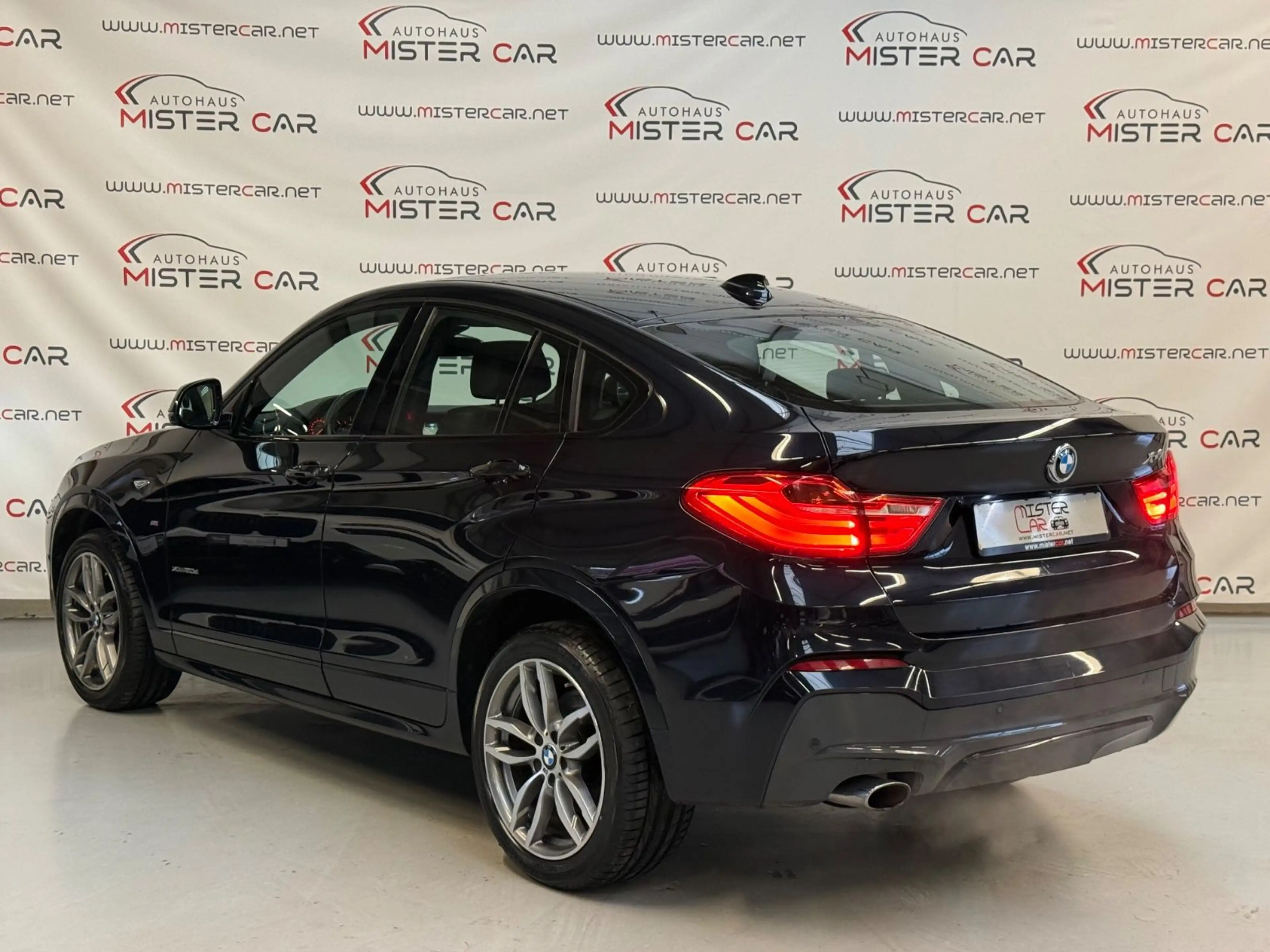 BMW X4 xDrive 20d M PAKET NAVI/KAM/XEN/SPUR/TOT/HIFI — photo 3