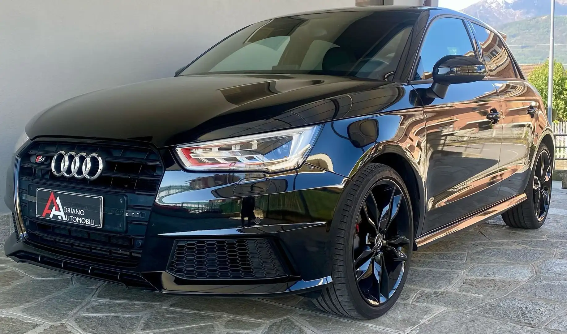 Audi A1 S1 SPB 2.0 TFSI quattro Noir - 1